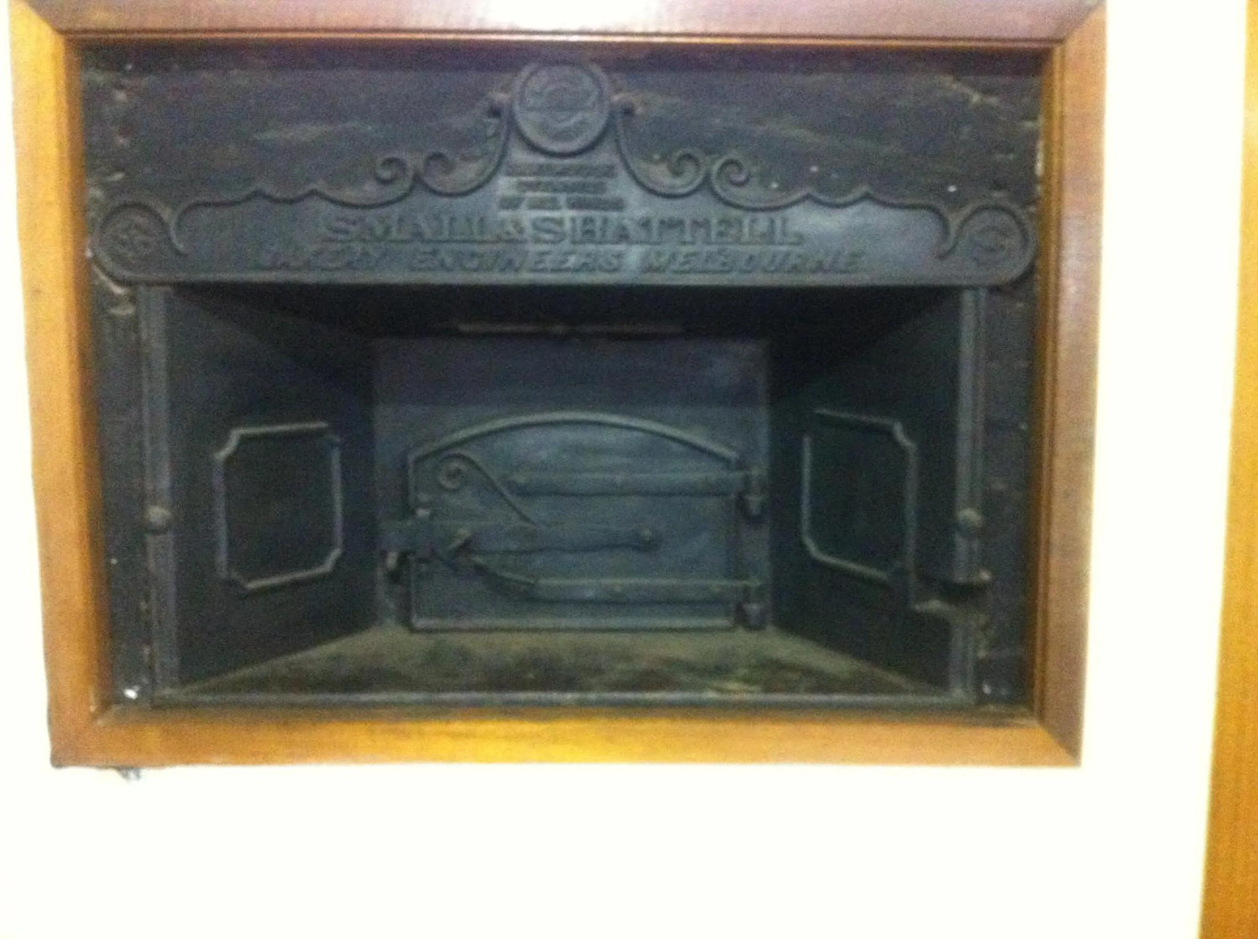 Property building in Bakery Park Motor Inn