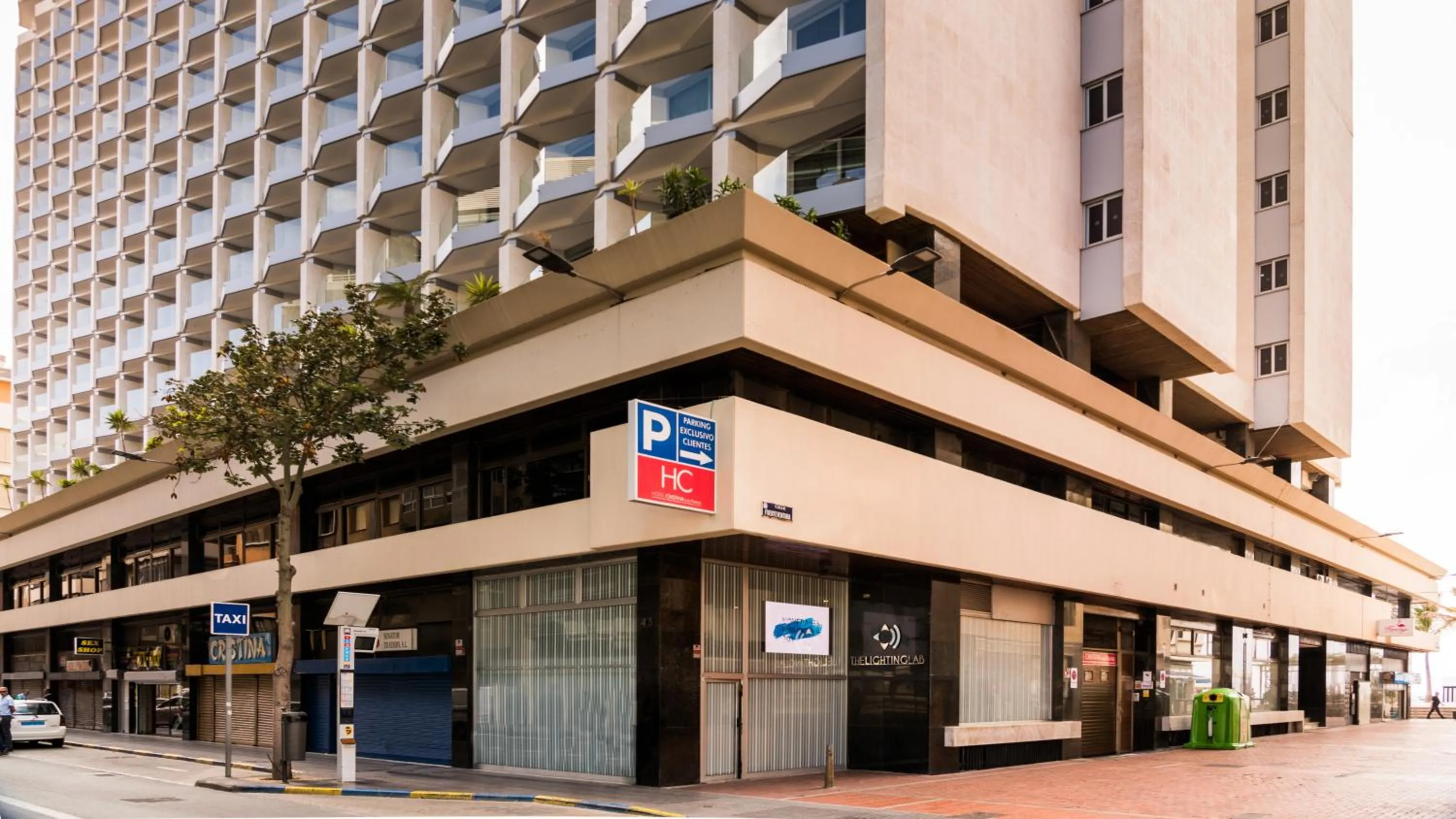 Facade/entrance in Hotel Cristina by Tigotan Las Palmas - Adults Only