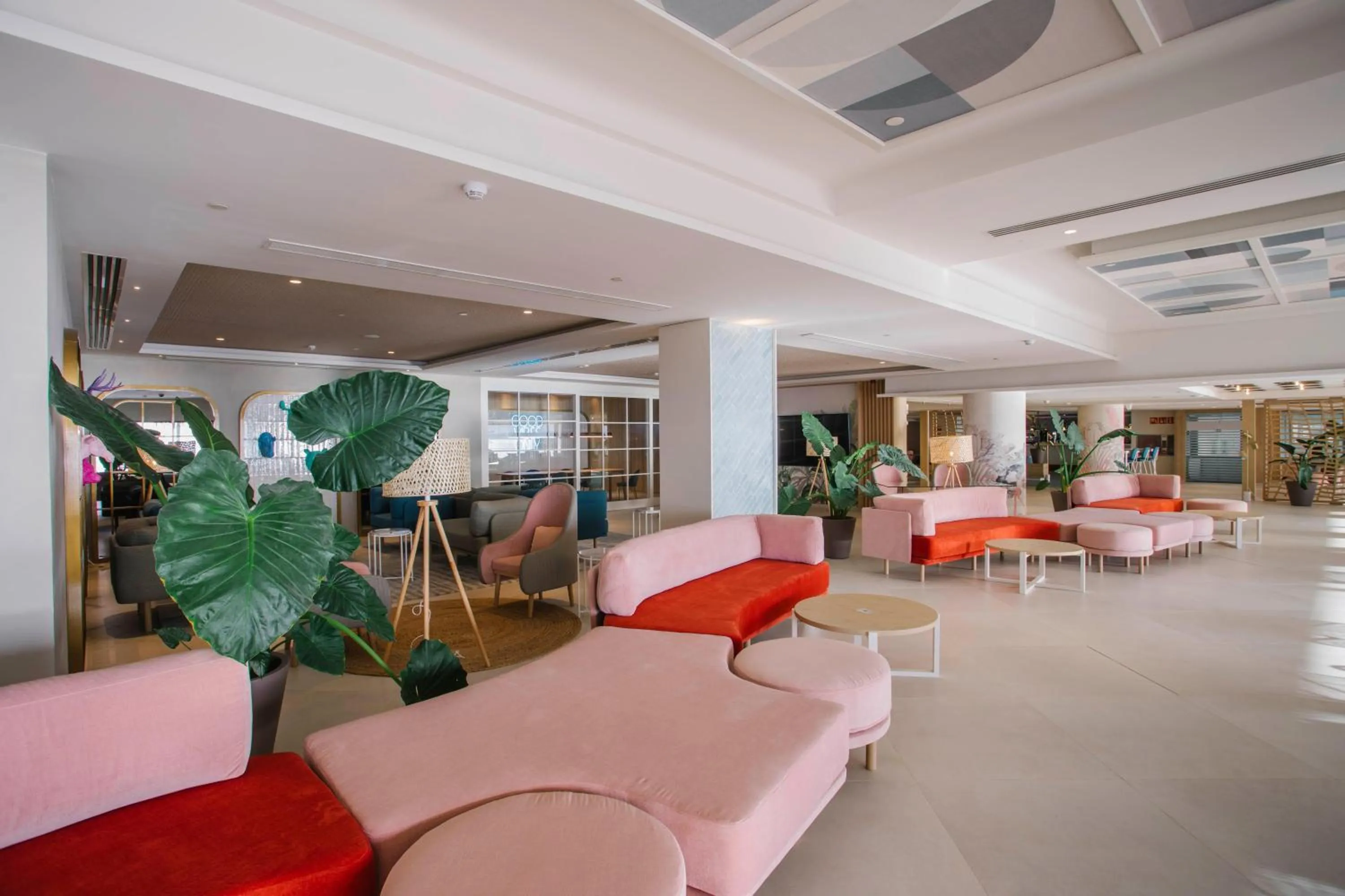 Lobby or reception in Hotel Cristina by Tigotan Las Palmas - Adults Only