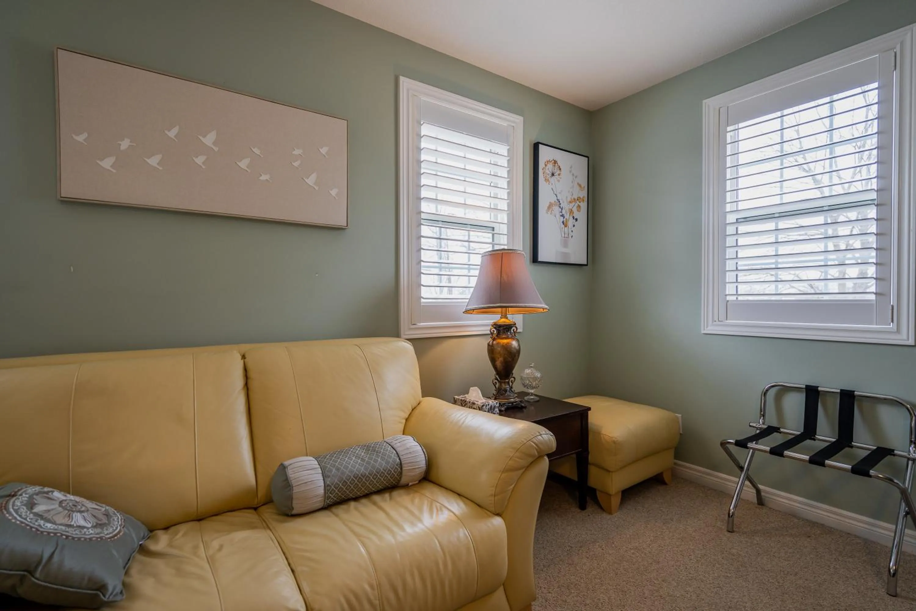 Seating area in Old Town Country Landing