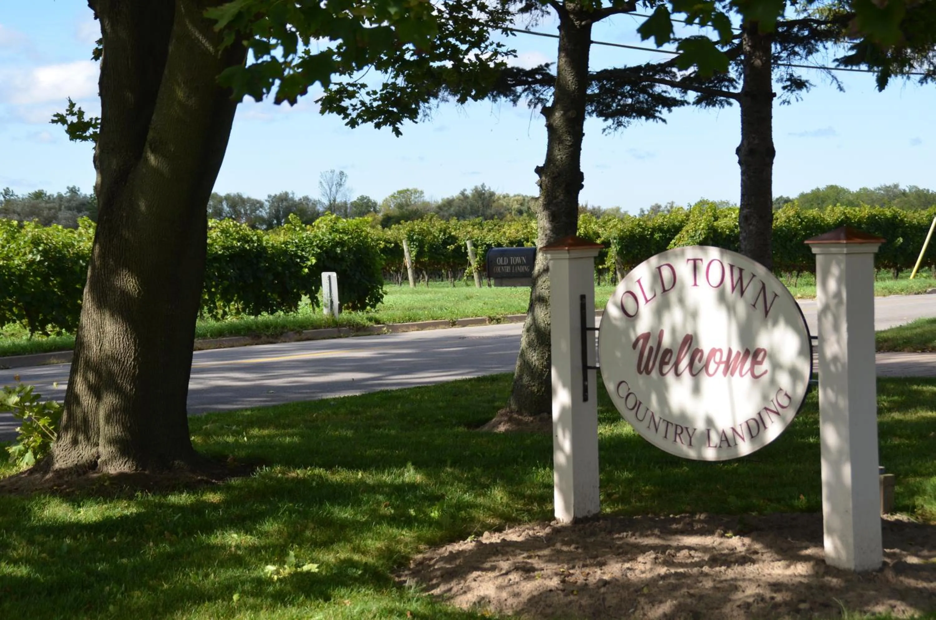 Day in Old Town Country Landing