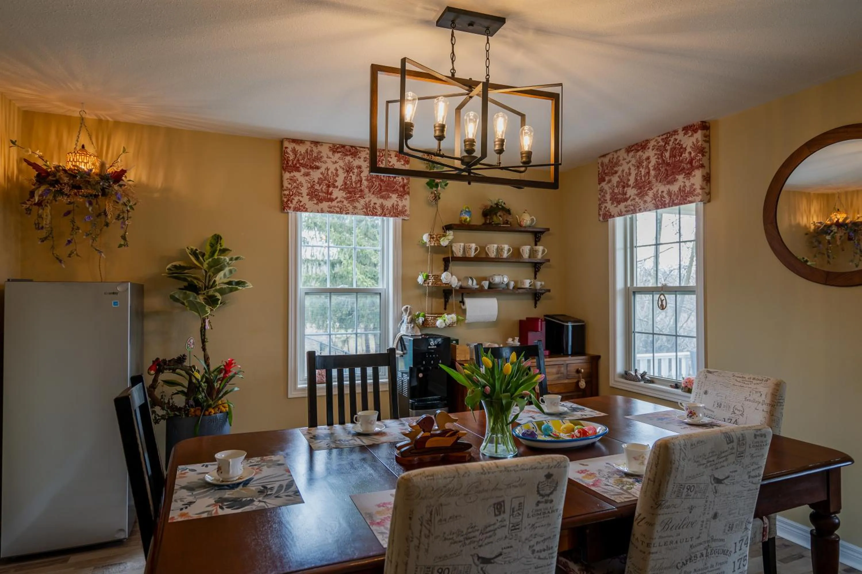 Food and drinks in Old Town Country Landing