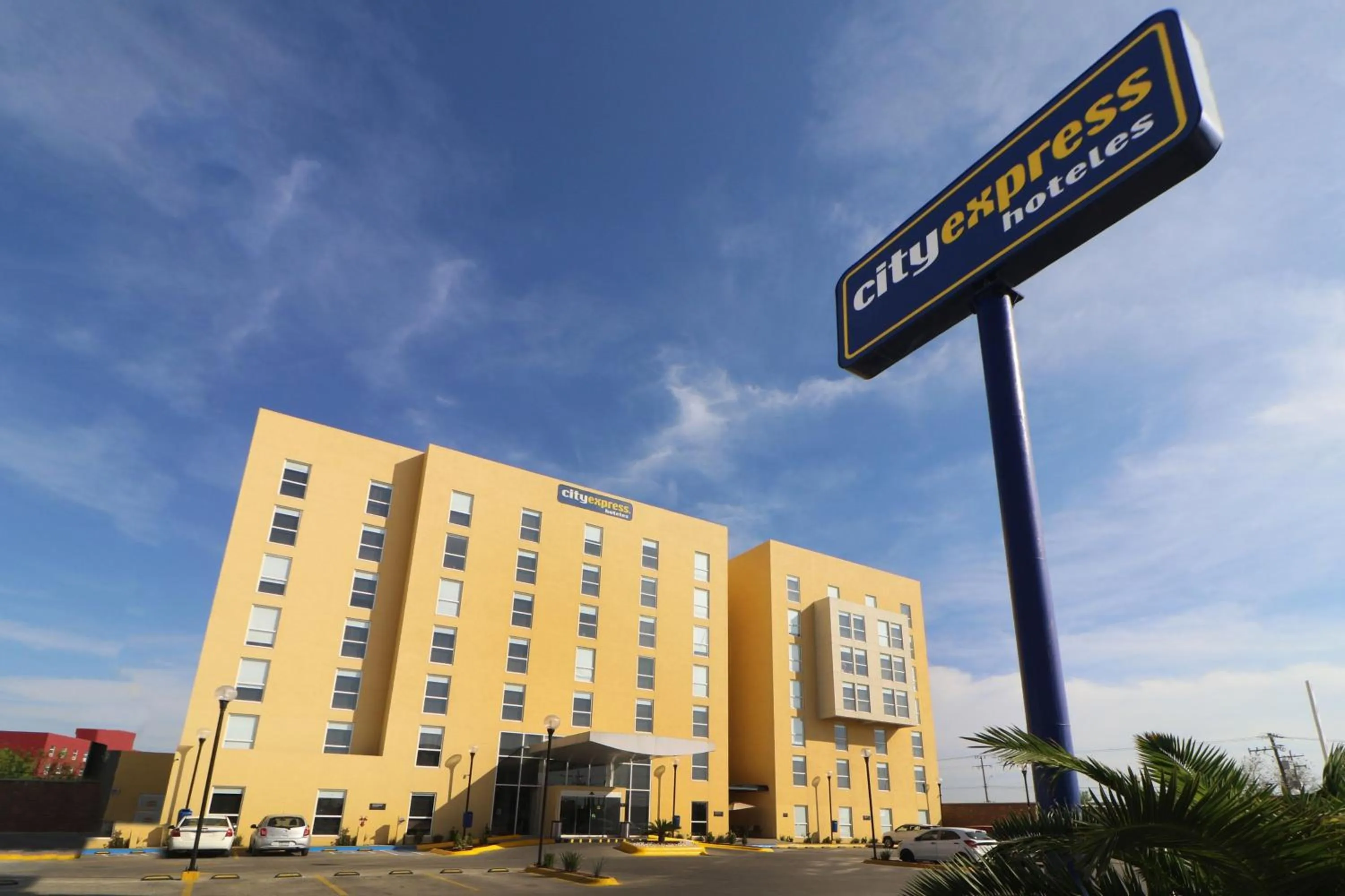 Property building in City Express by Marriott Piedras Negras