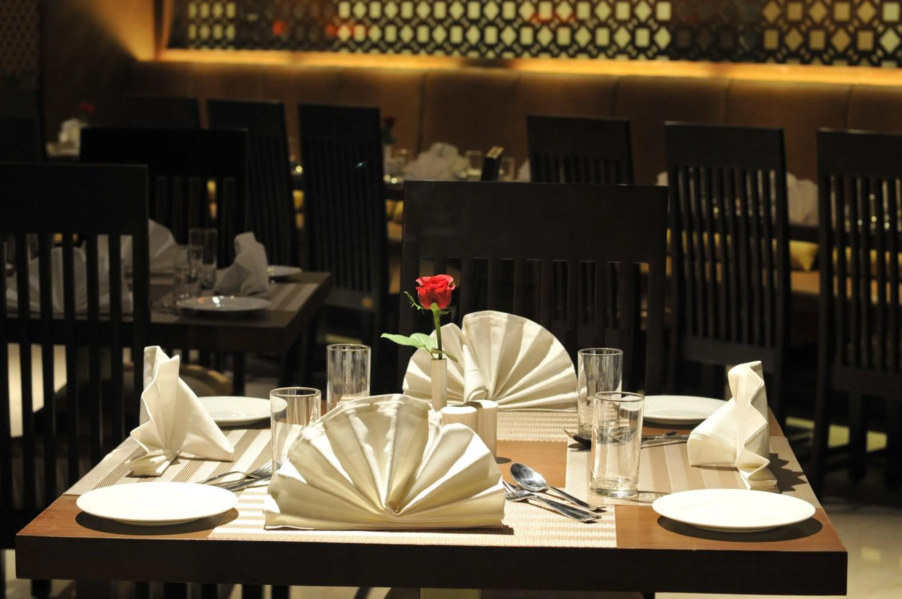Restaurant/places to eat in Royale Lalit Hotel Jaipur