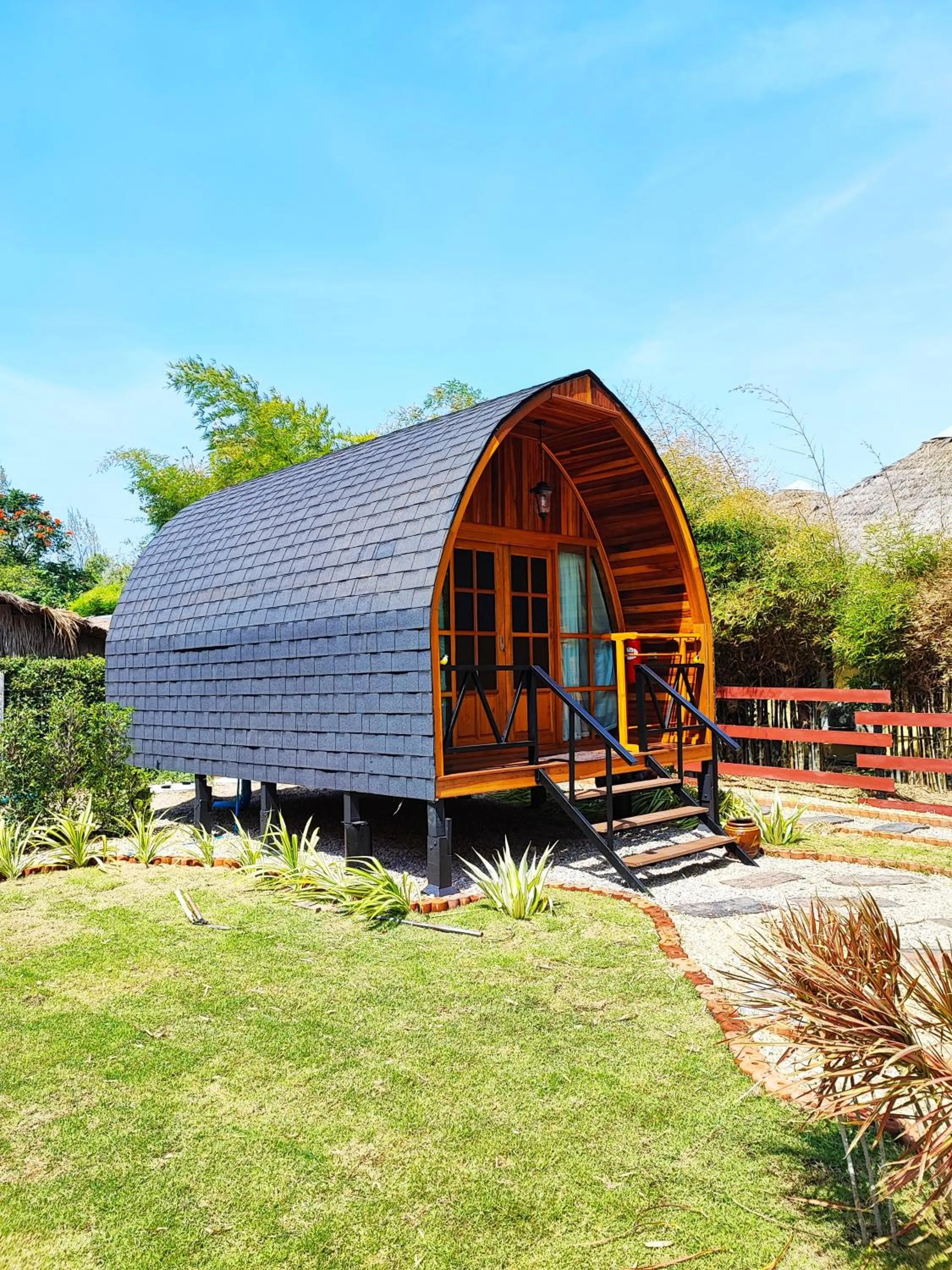 Day in Mumsa Beach Resort & Restaurant