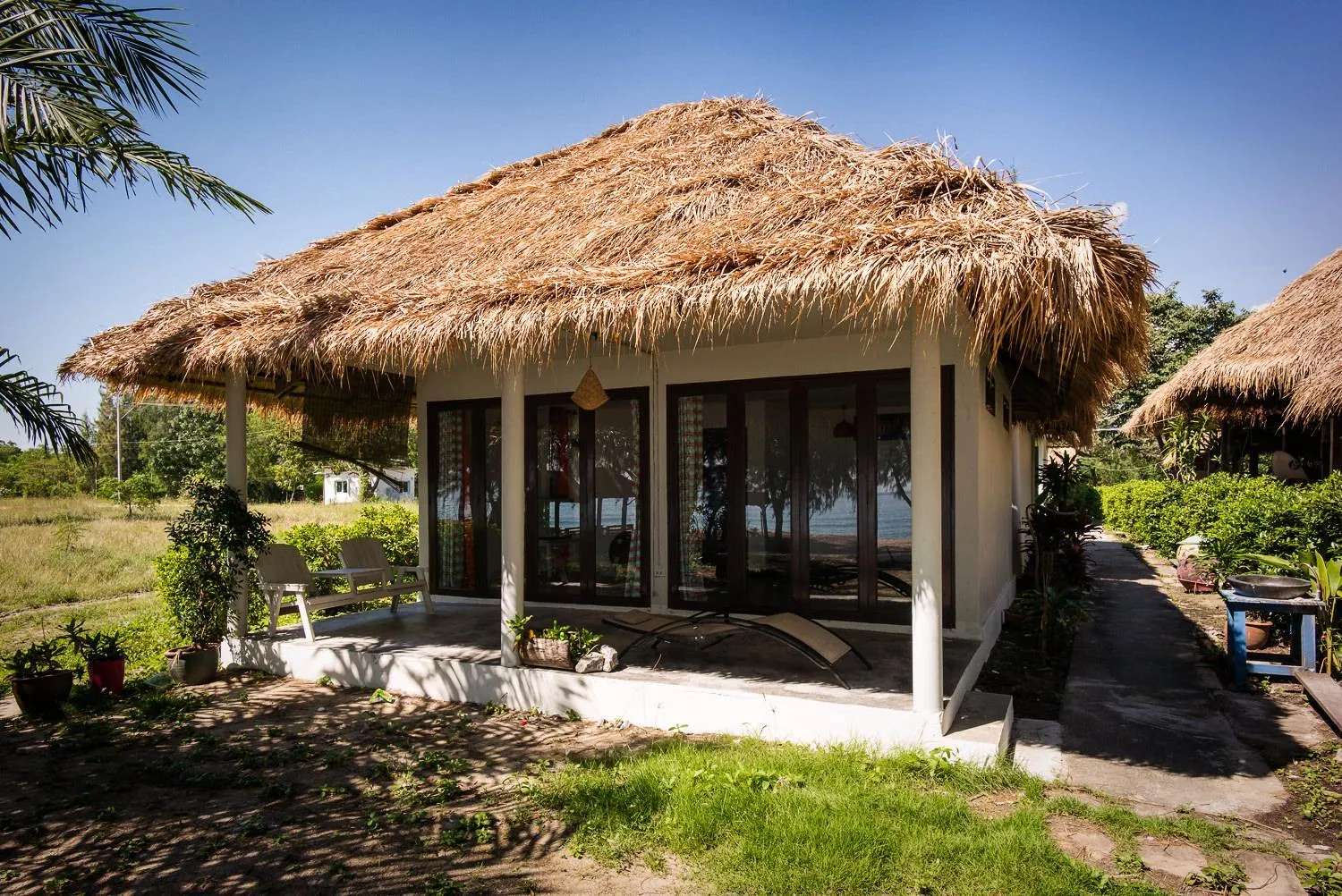 Photo of the whole room in Mumsa Beach Resort & Restaurant