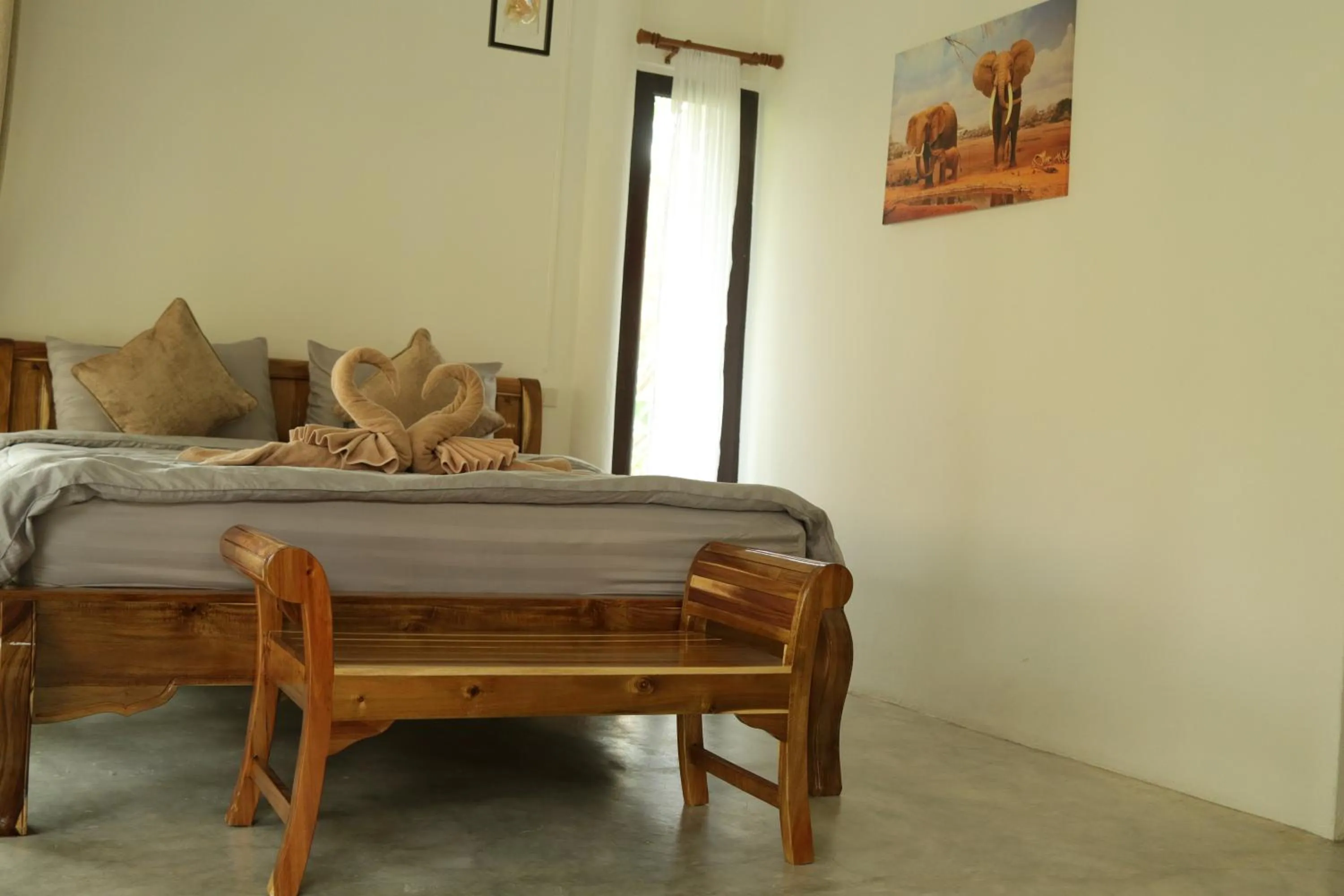 Photo of the whole room, Bed in Mumsa Beach Resort & Restaurant