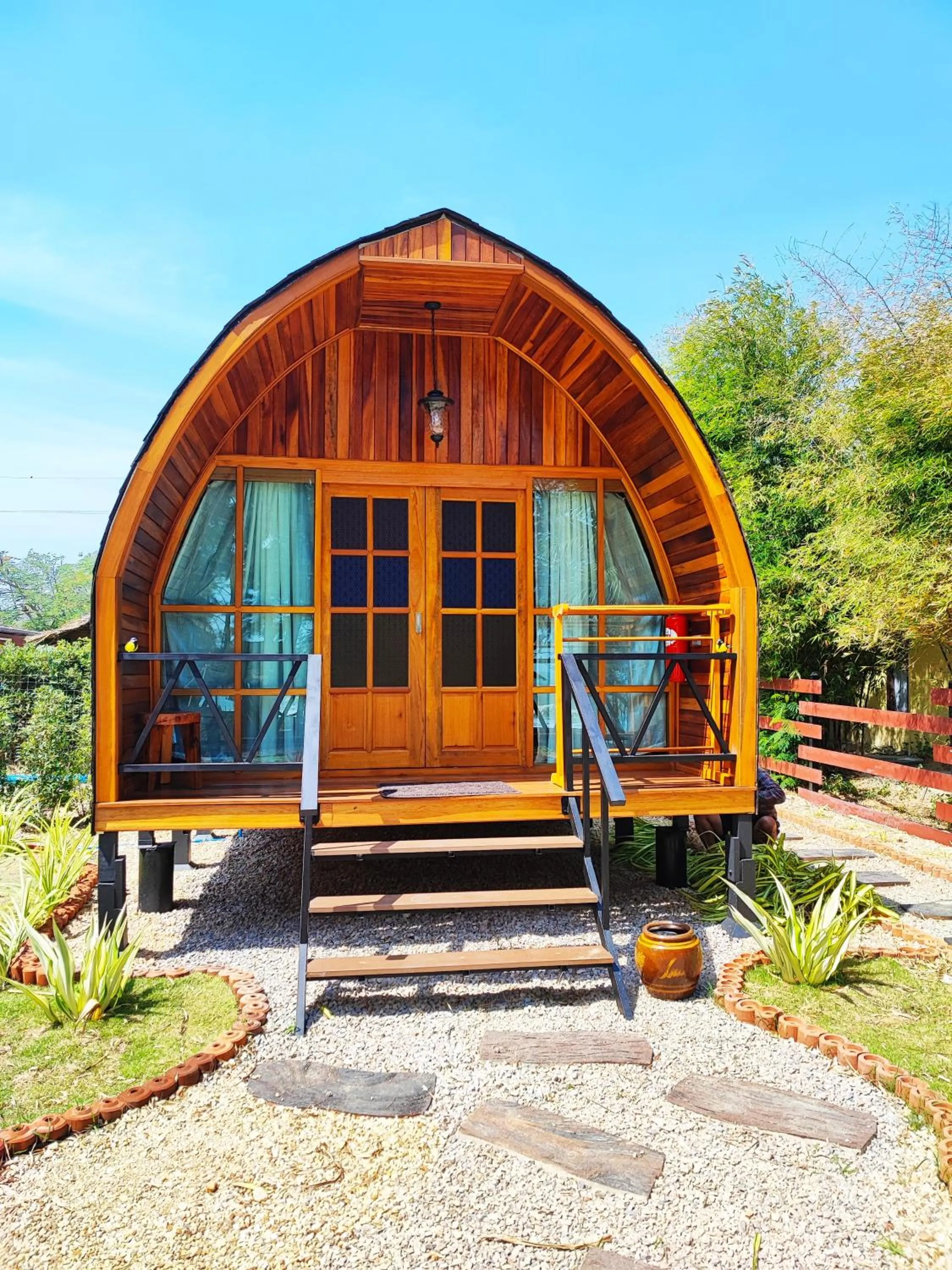 Property building in Mumsa Beach Resort & Restaurant