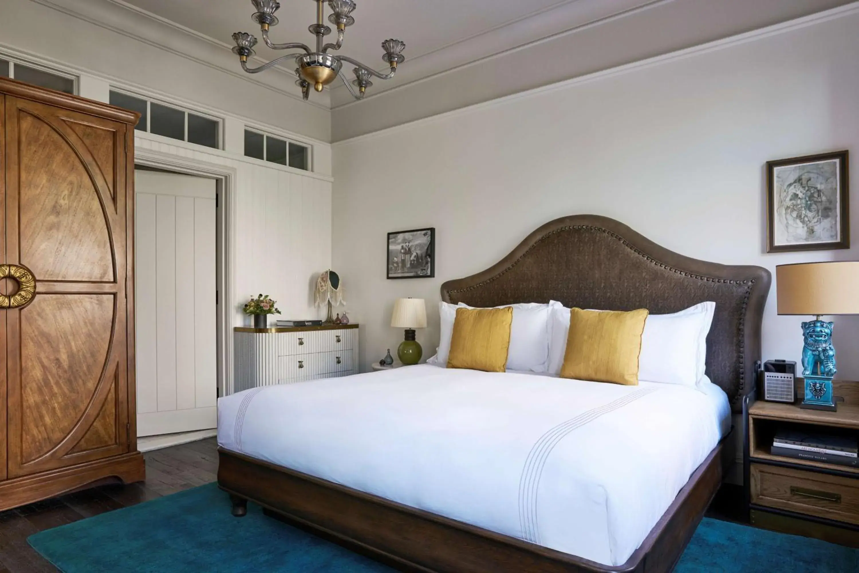 Premium King Room in The Beekman, A Thompson Hotel, by Hyatt Premium King Room in The Beekman, A Thompson Hotel, by Hyatt