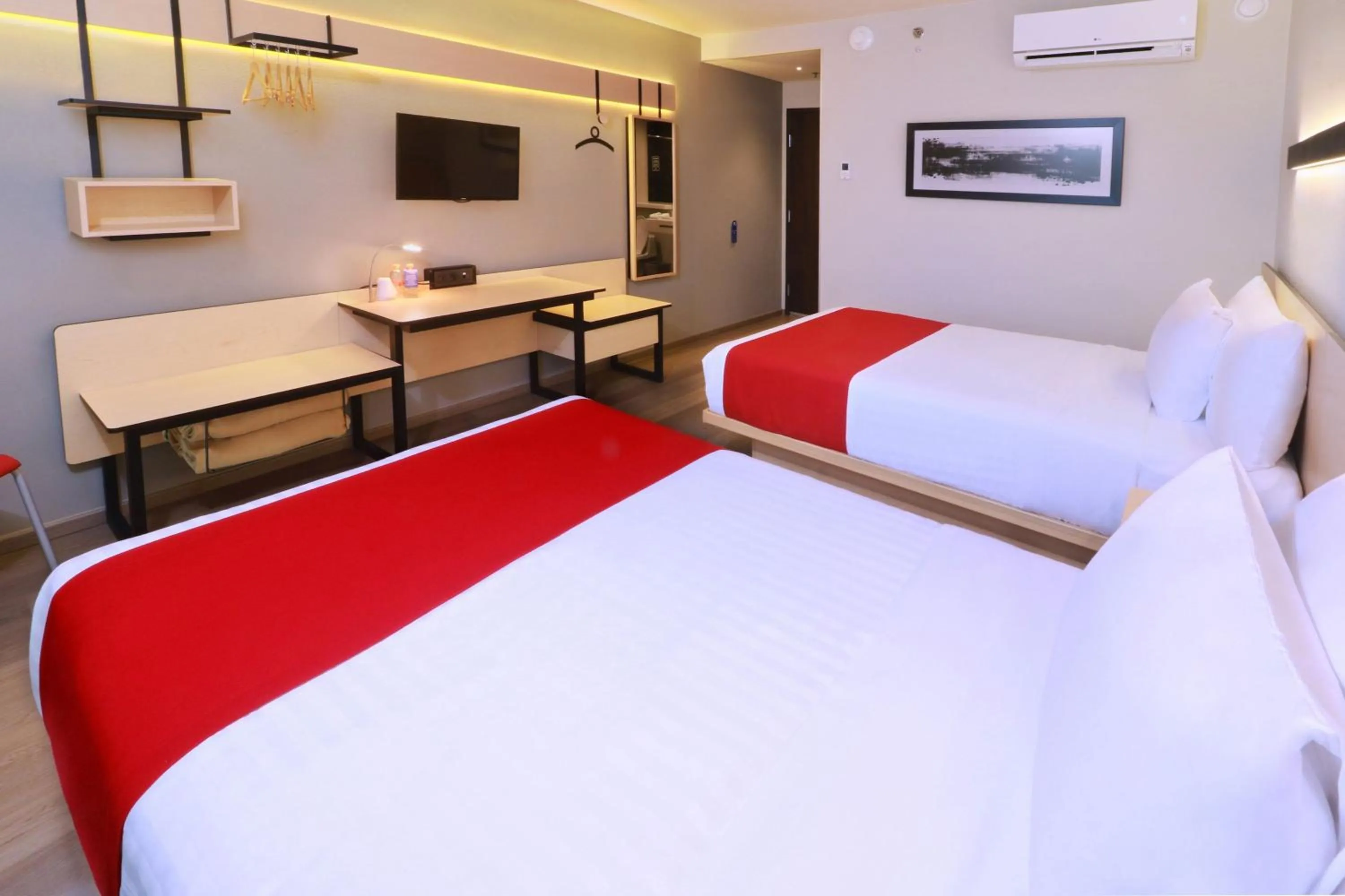 Bedroom, Bed in City Express Plus by Marriott Monterrey Galerías