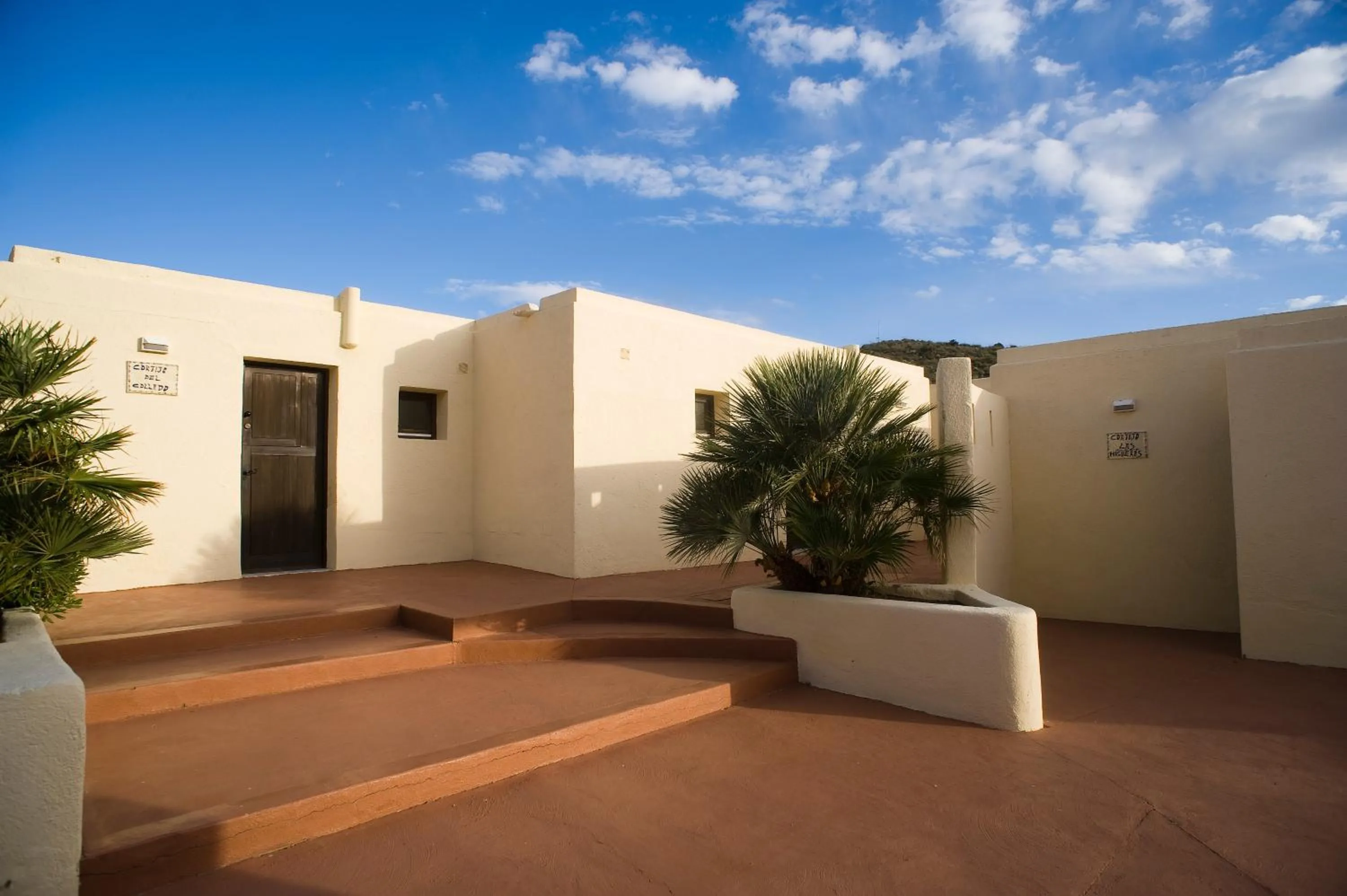 Facade/entrance in Cortijo El Sotillo