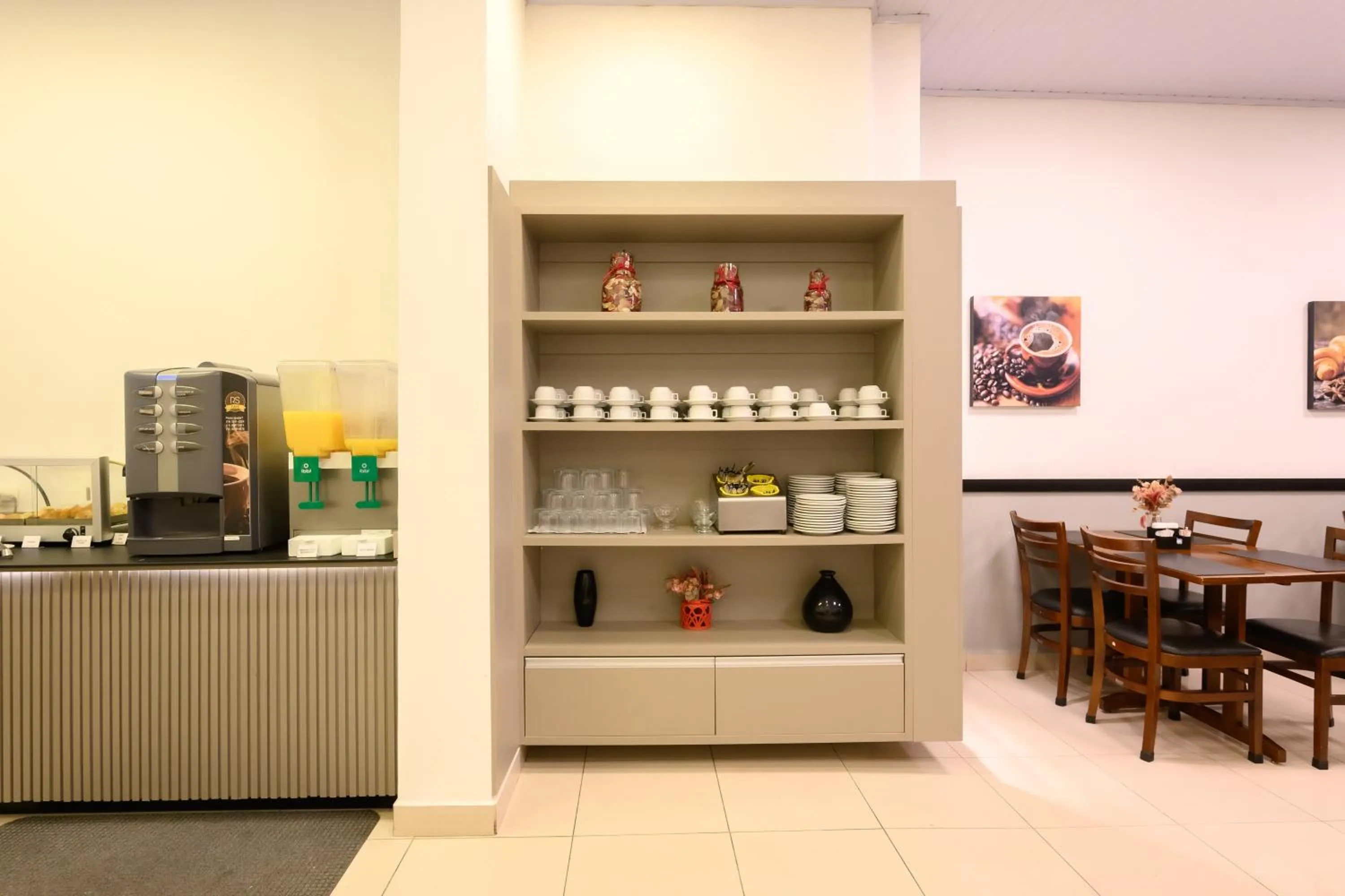 Breakfast in Hotel Colonial