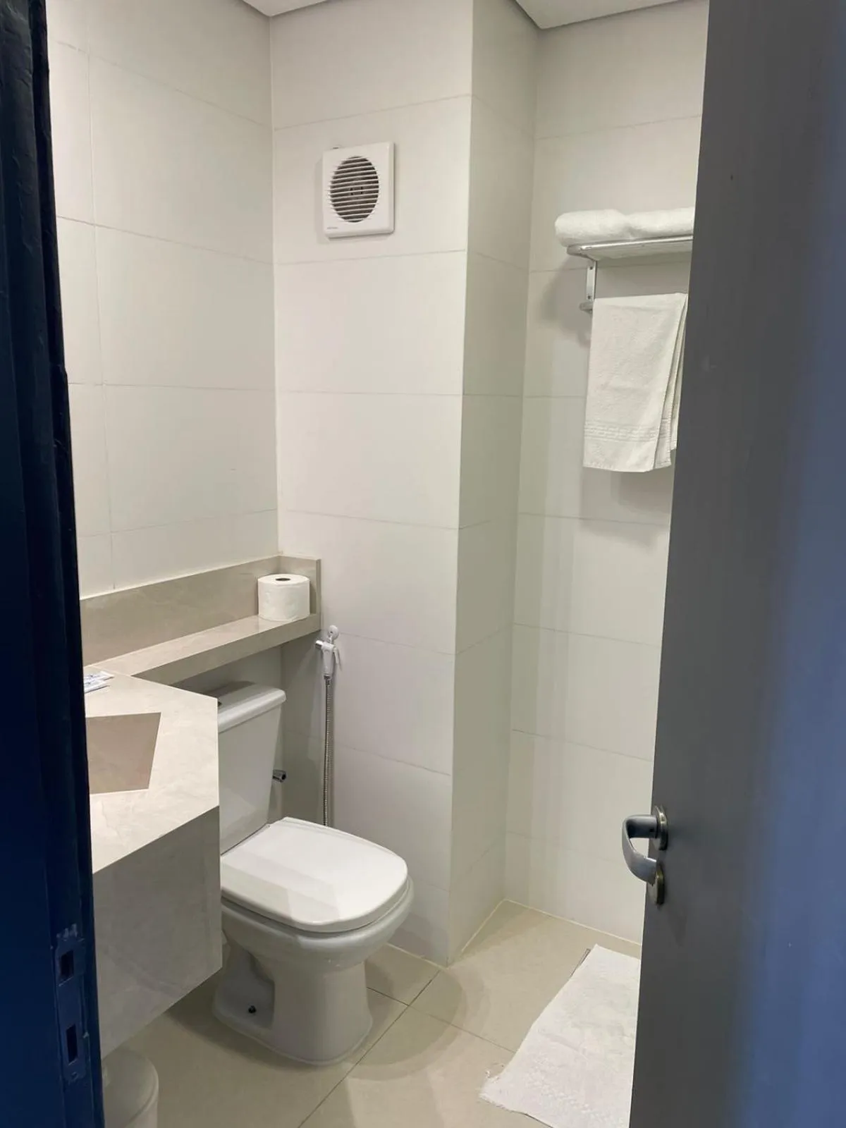 Bathroom in Hotel Colonial