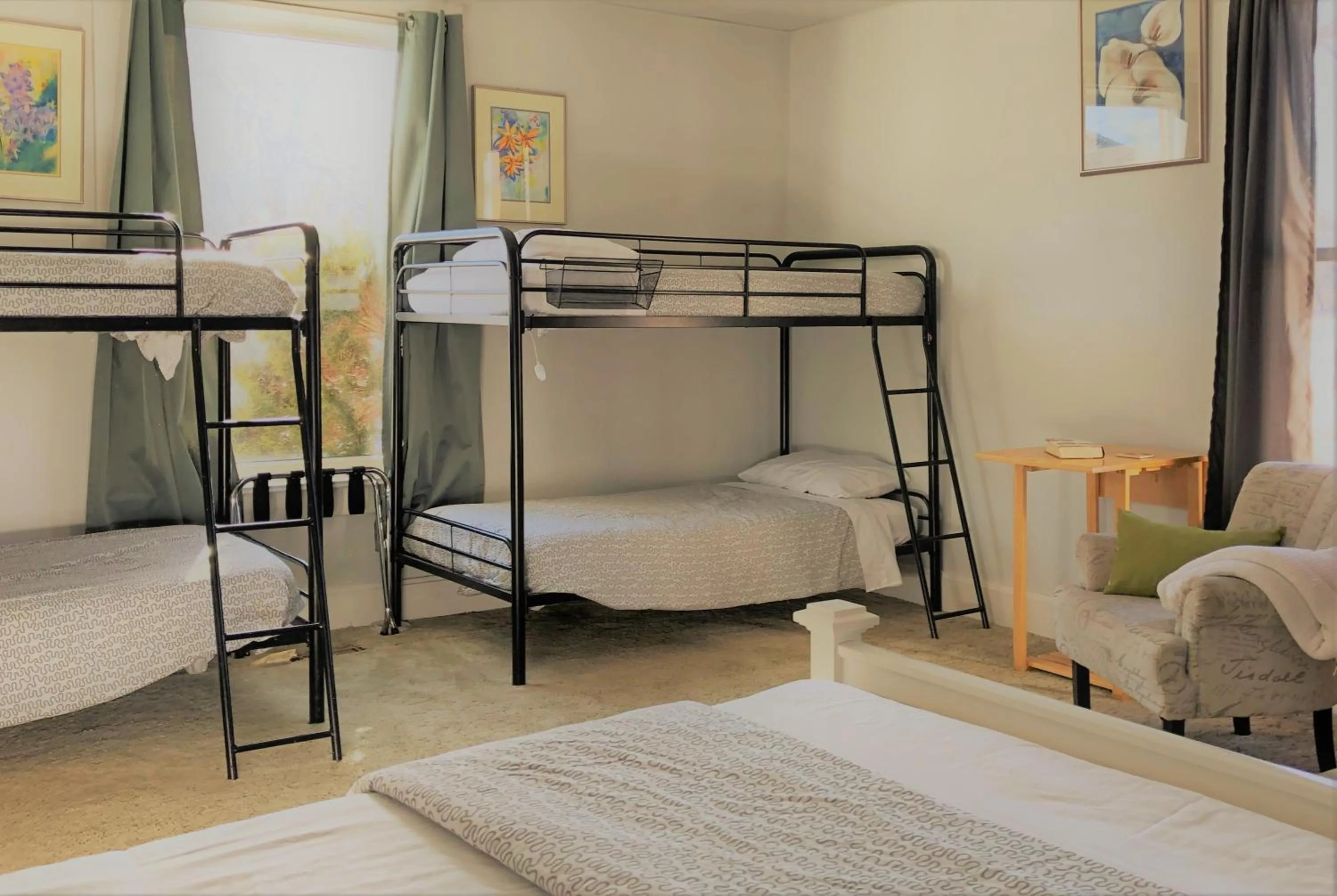 bunk bed in The Salida Inn and Hostel