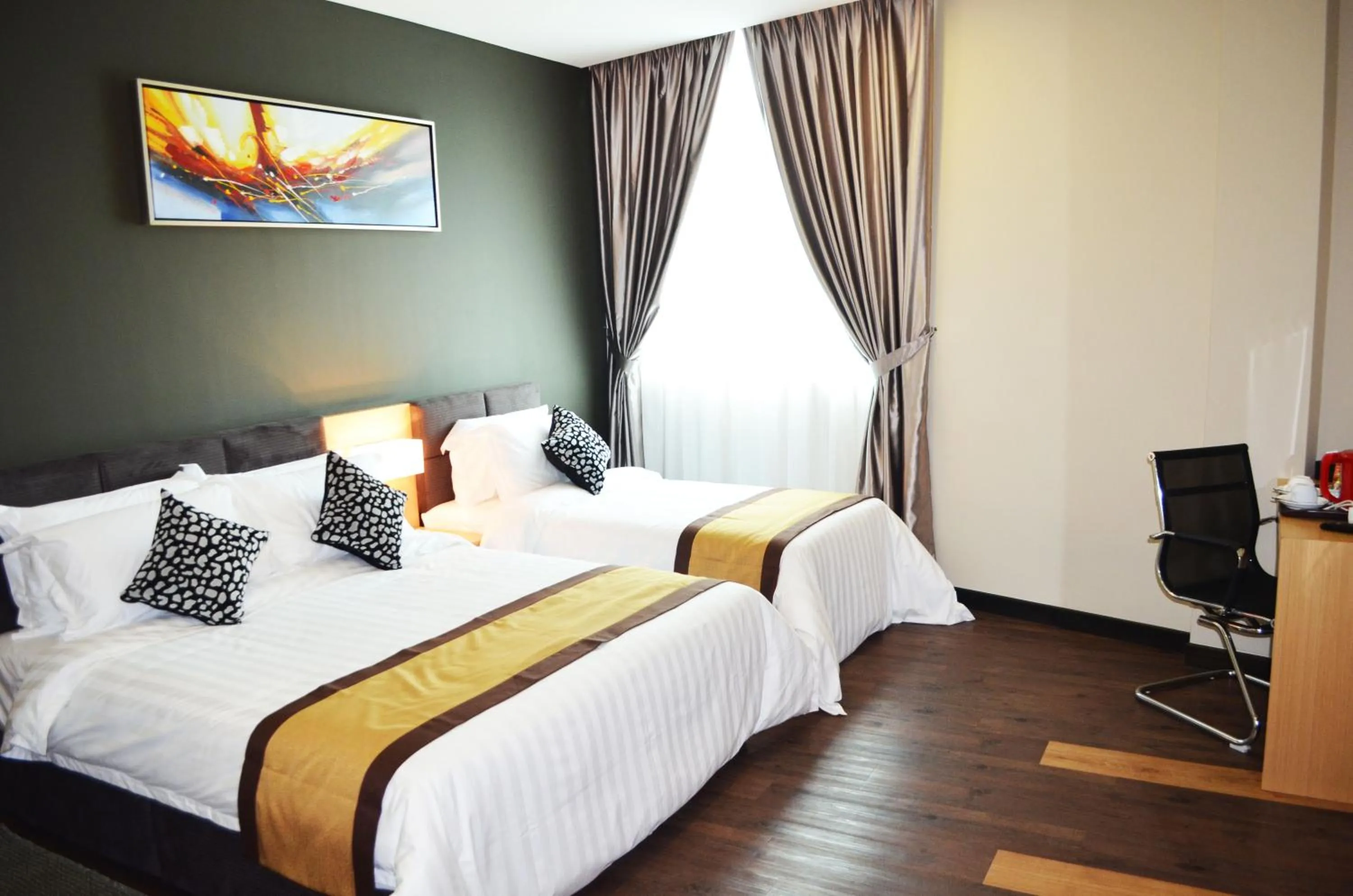 Bed in Q Bintang Hotel