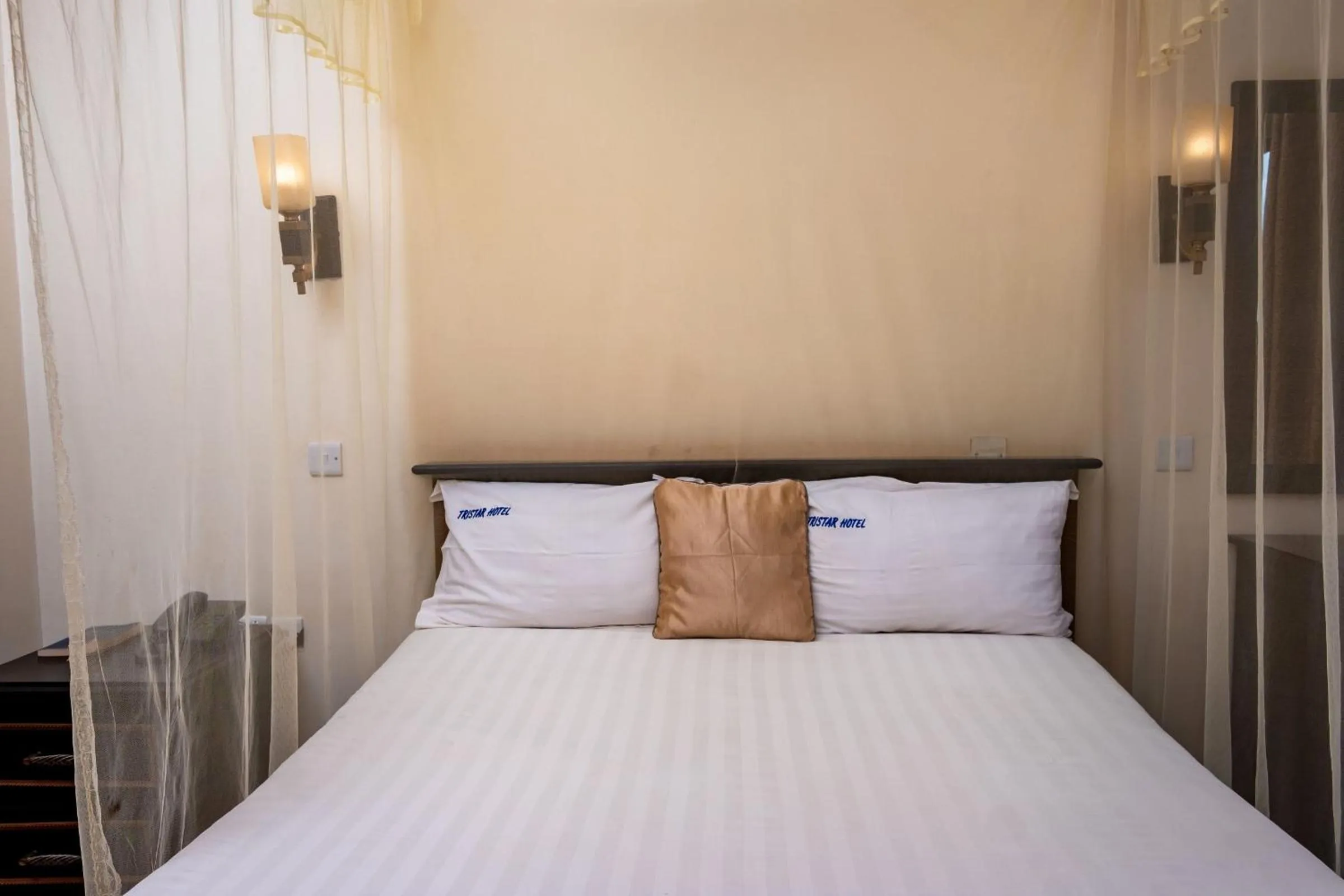 Bed in Tristar Hotel Kampala