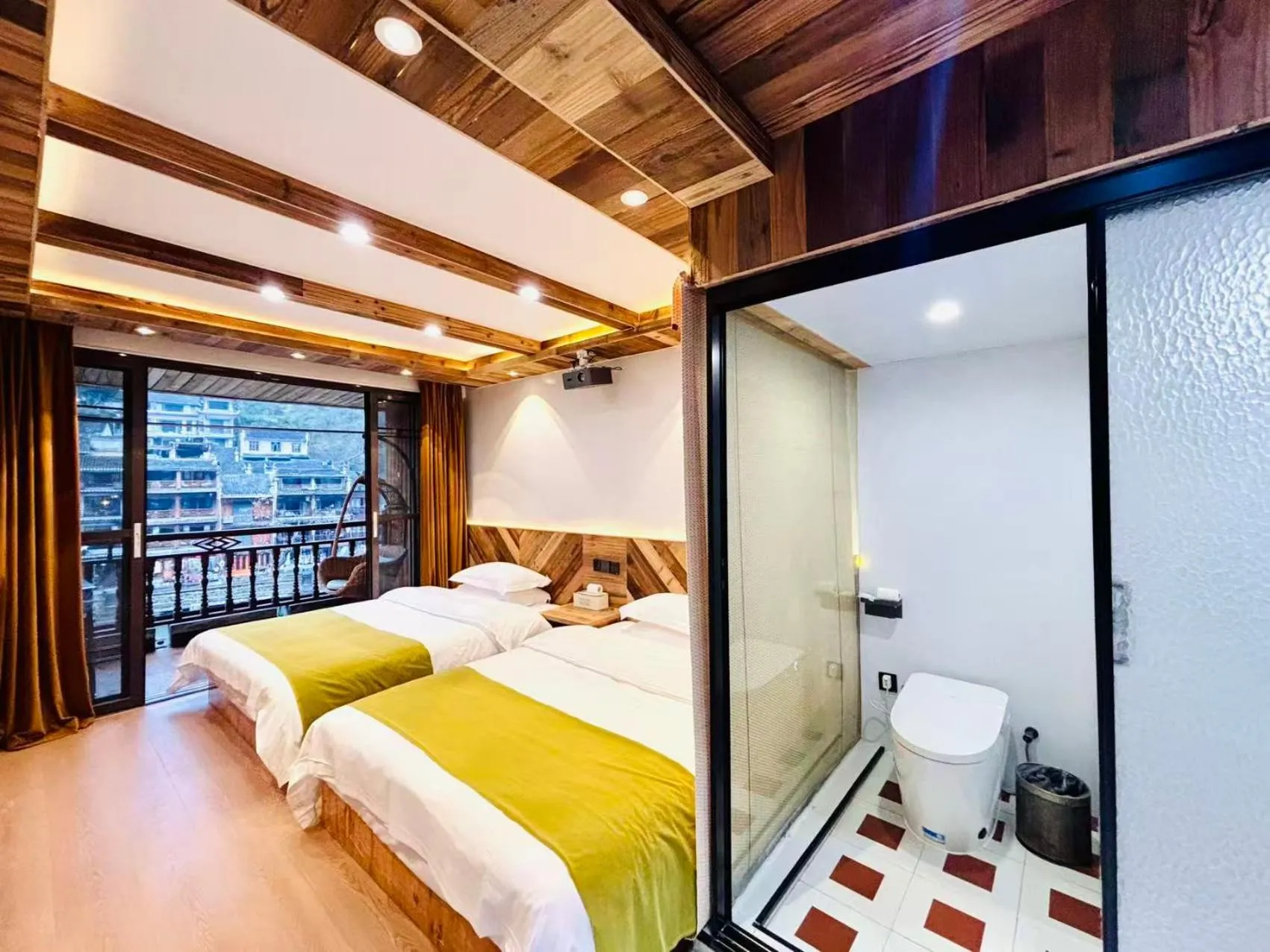 River View Deluxe Twin Room  in Phoenix Fuyuan Villa Riverside Hotel