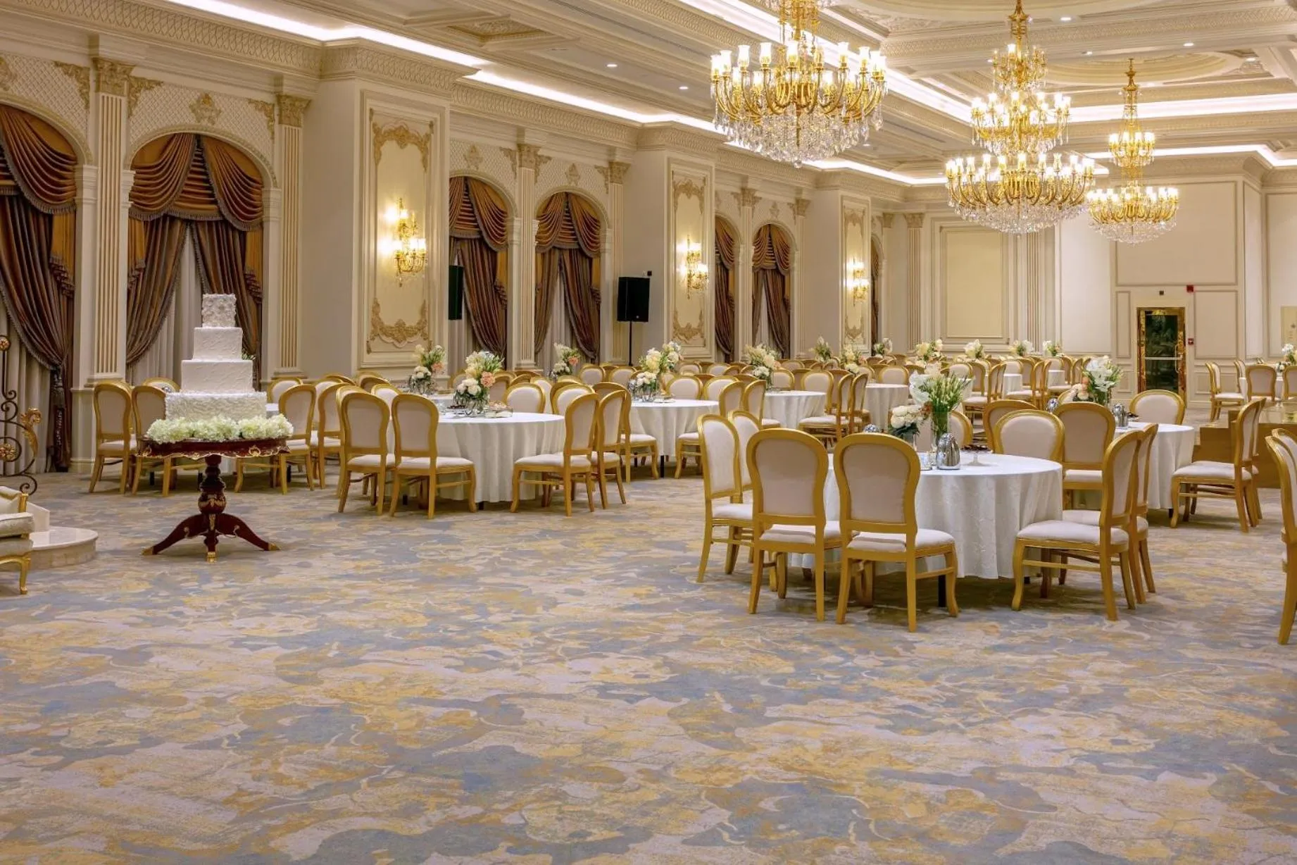 Property building in Sunset Jeddah