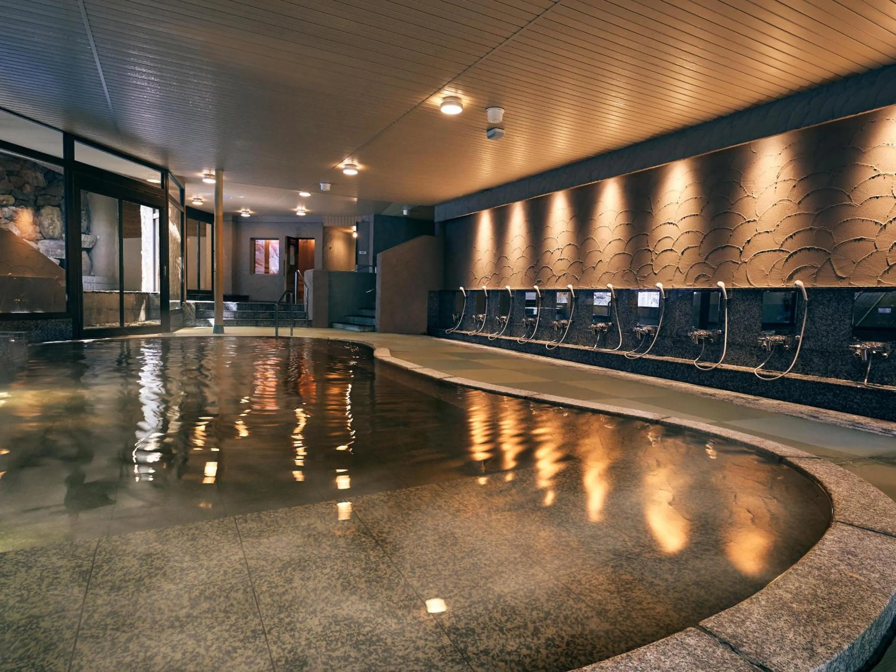 Public Bath in Ooedo Onsen Monogatari Premium Shirahama Gyoen