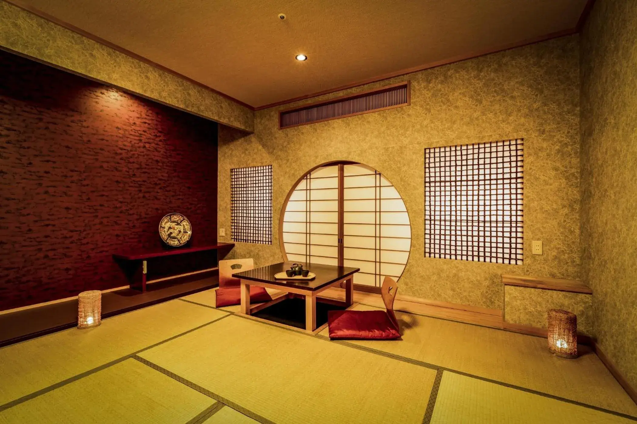 Standard Japanese-Style-Room holds 4 people(No View) - Non-Smoking - Shared Bathroom in Ooedo Onsen Monogatari Miyoshiya Standard Japanese-Style-Room holds 4 people(No View) - Non-Smoking - Shared Bathroom in Ooedo Onsen Monogatari Miyoshiya