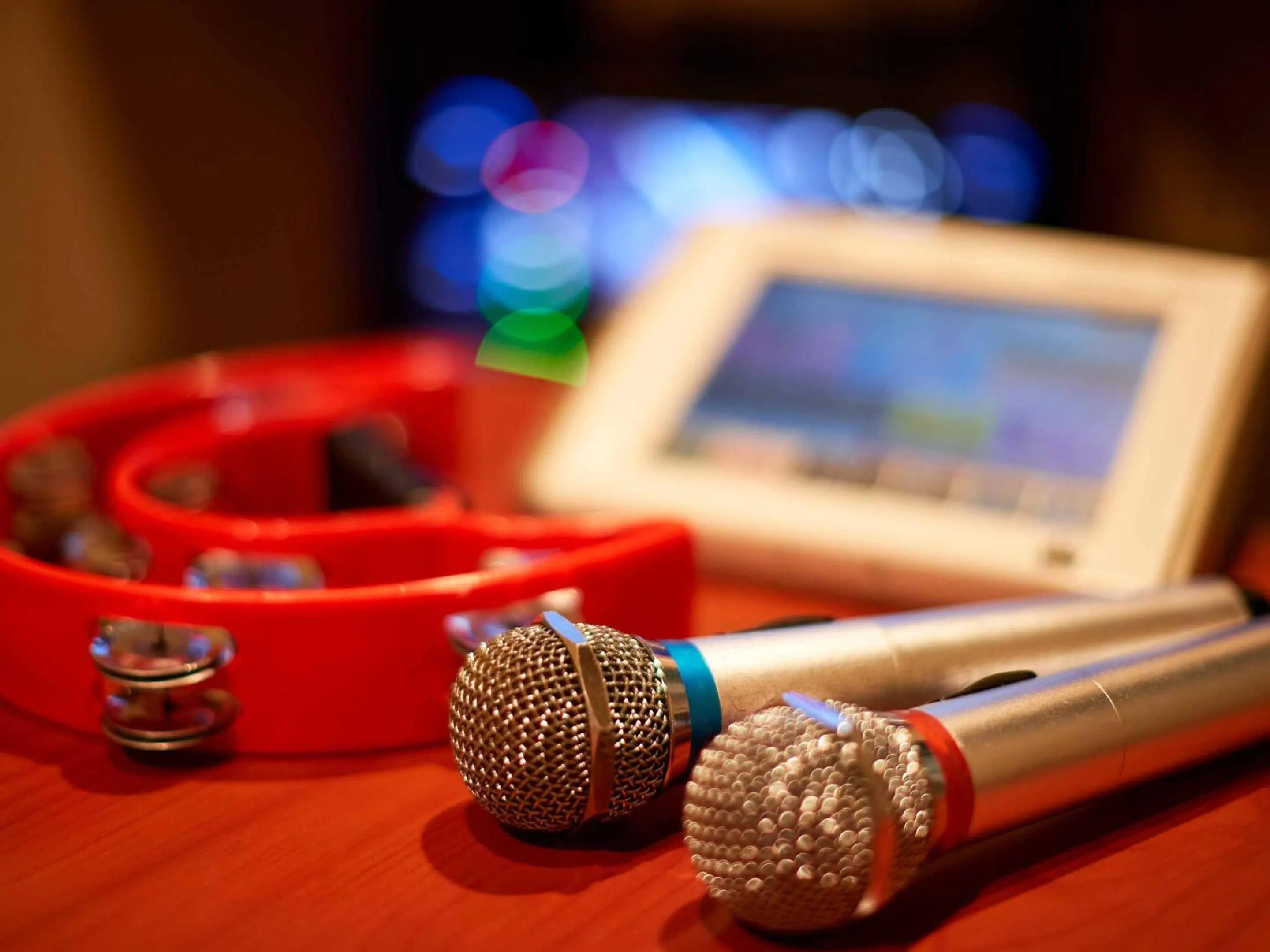 Karaoke in Ooedo Onsen Monogatari Miyoshiya