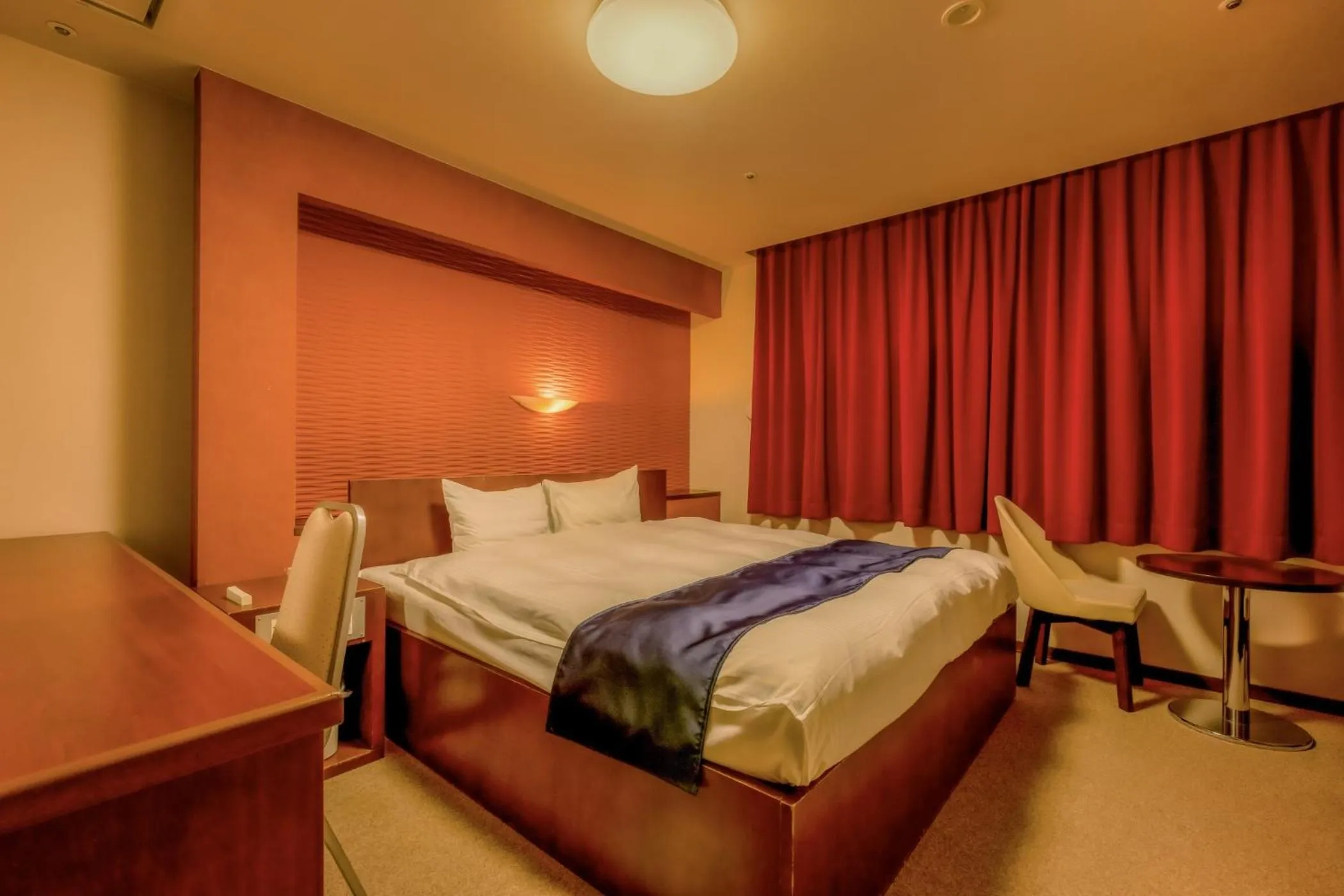 Photo of the whole room, Bed in Ooedo Onsen Monogatari Yamashiro Saichoraku