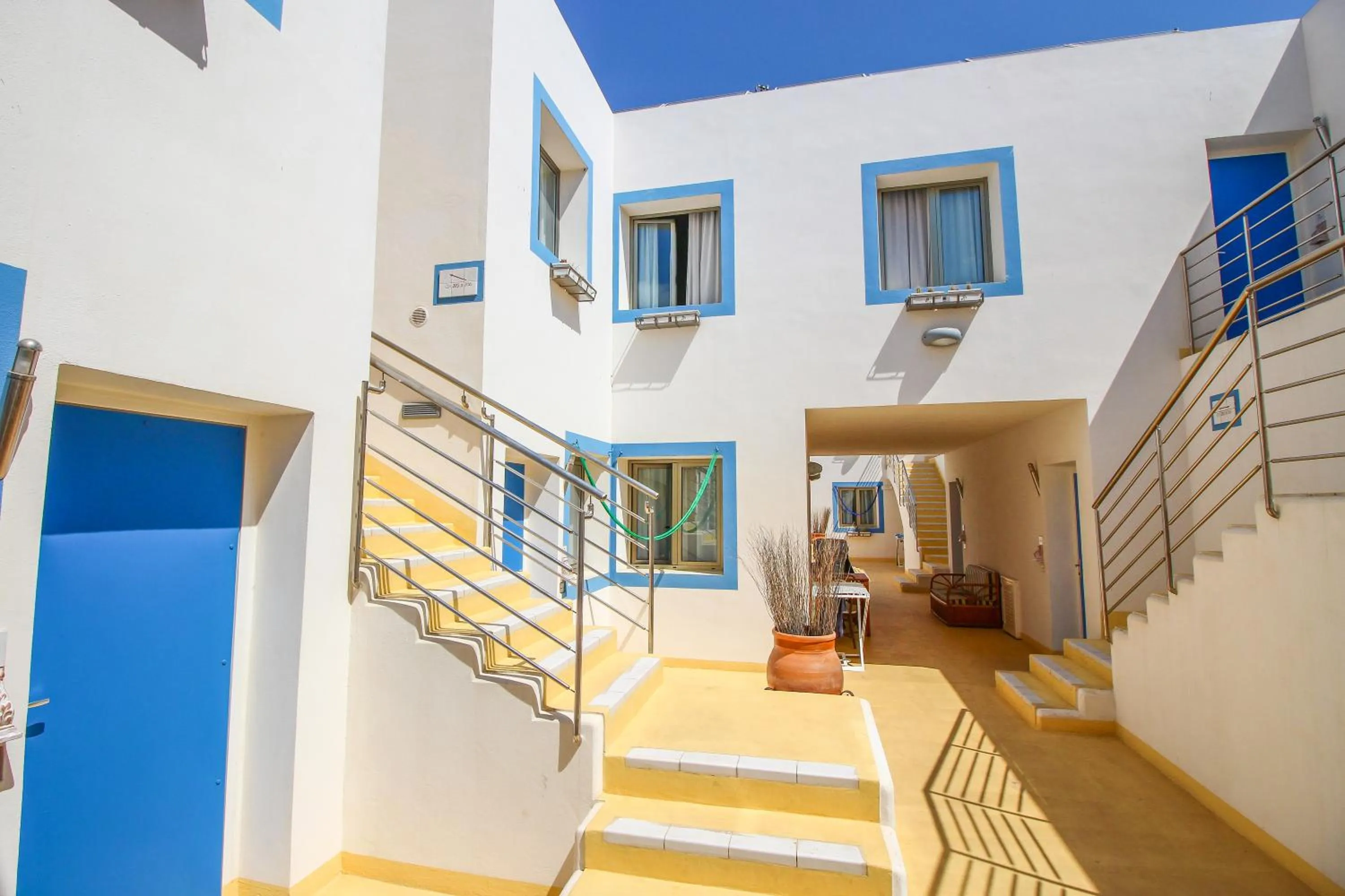 Facade/entrance in Hotel Paladini di Francia