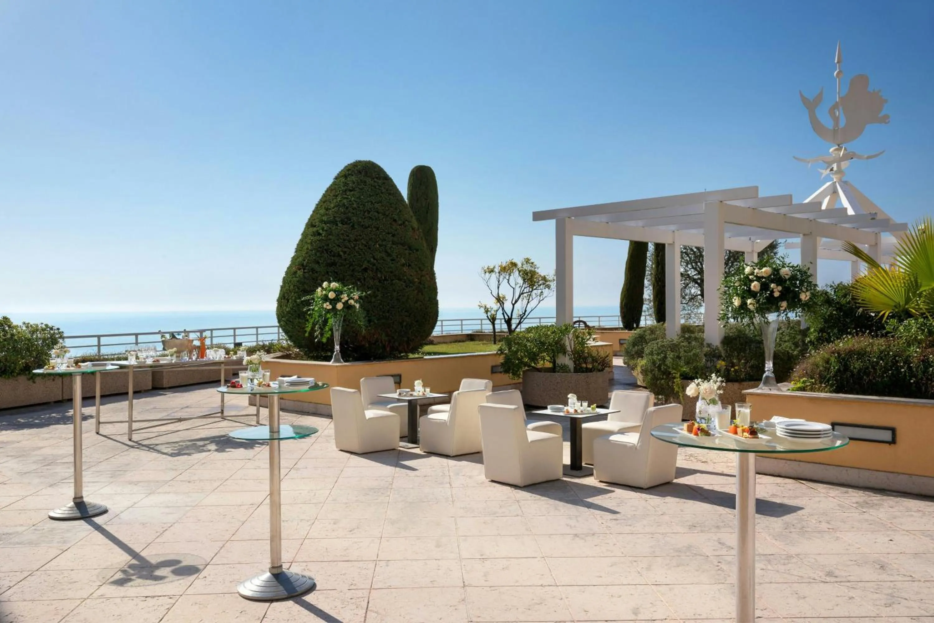 Banquet/Function facilities in Le Méridien Beach Plaza