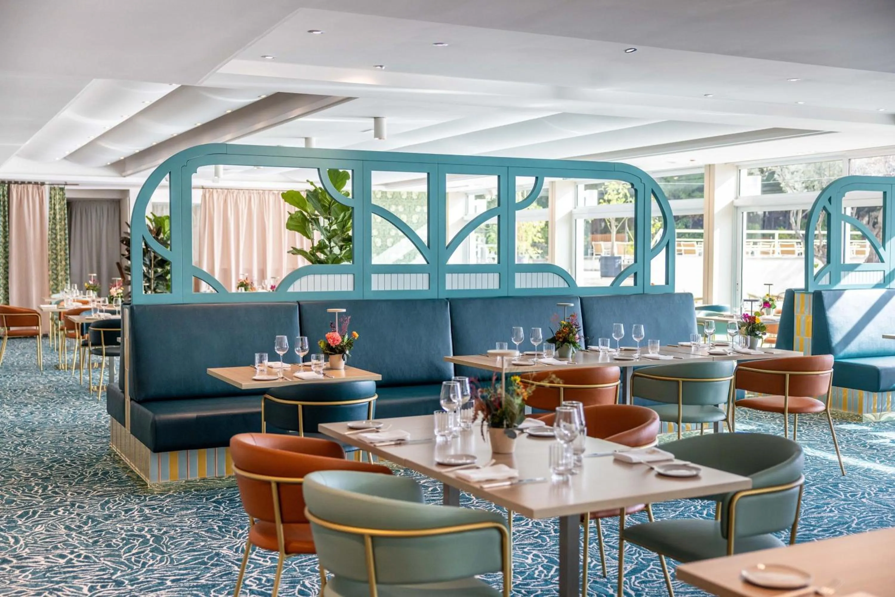 Restaurant/places to eat in Le Méridien Beach Plaza