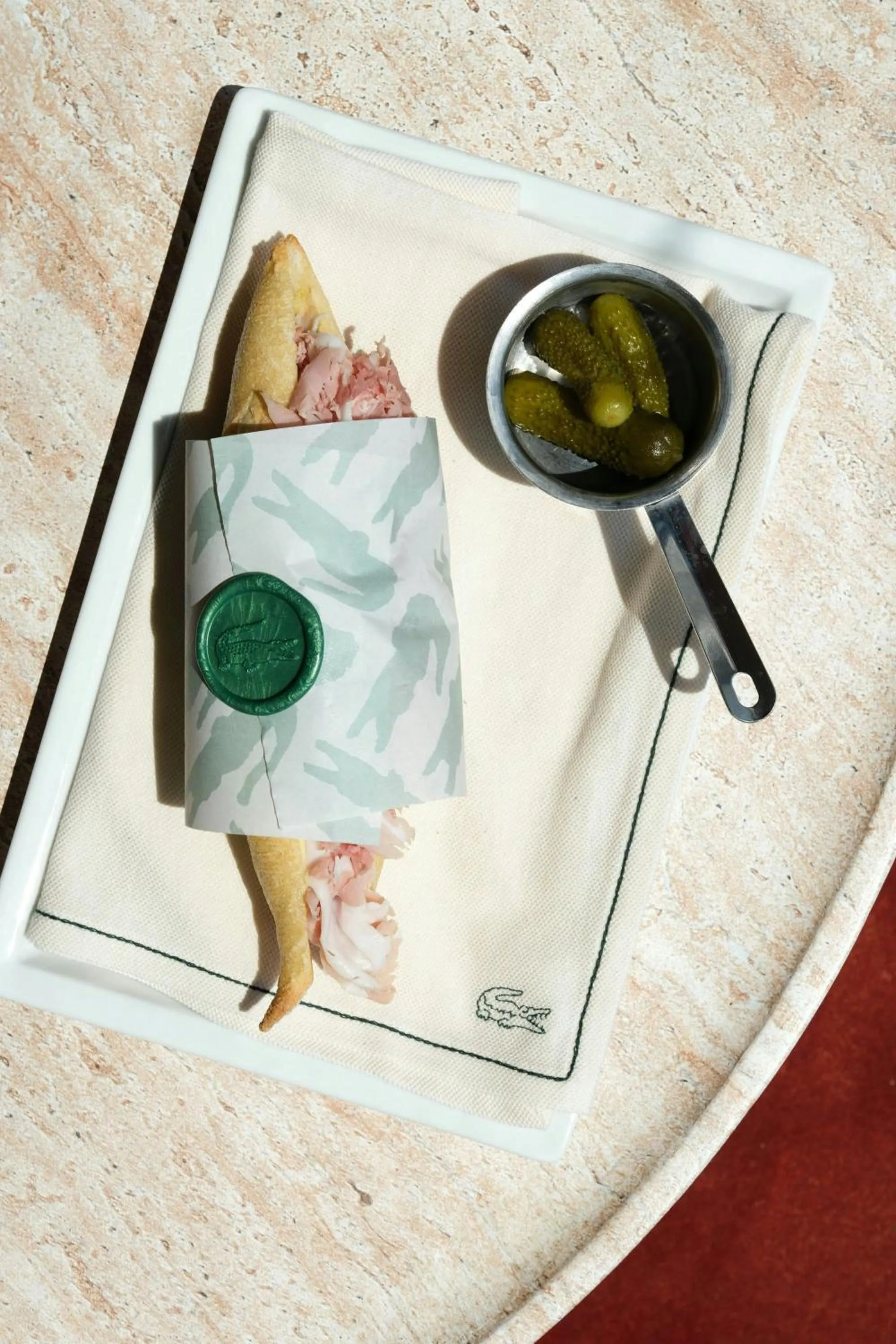 Restaurant/places to eat in Le Méridien Beach Plaza