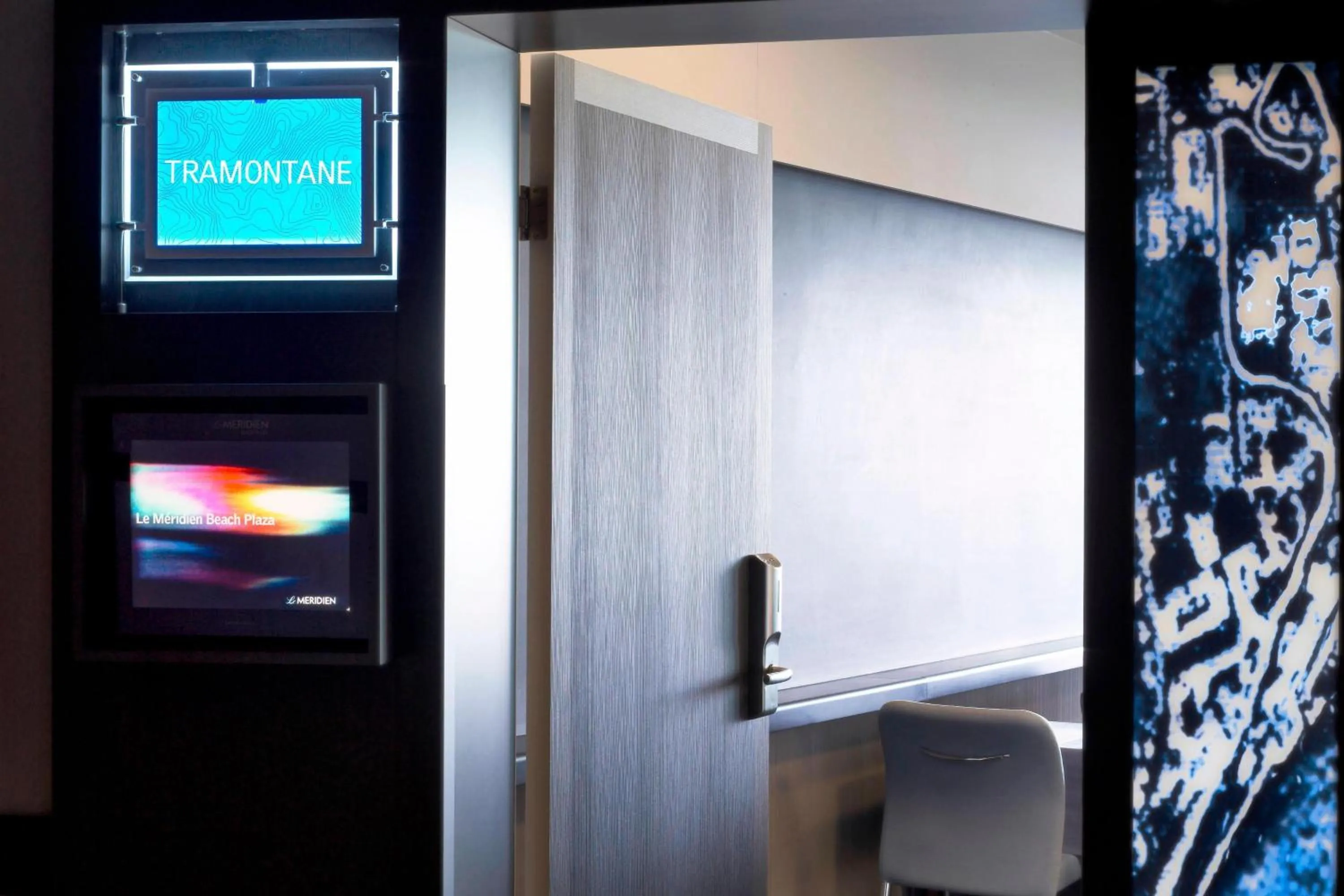 Meeting/conference room in Le Méridien Beach Plaza