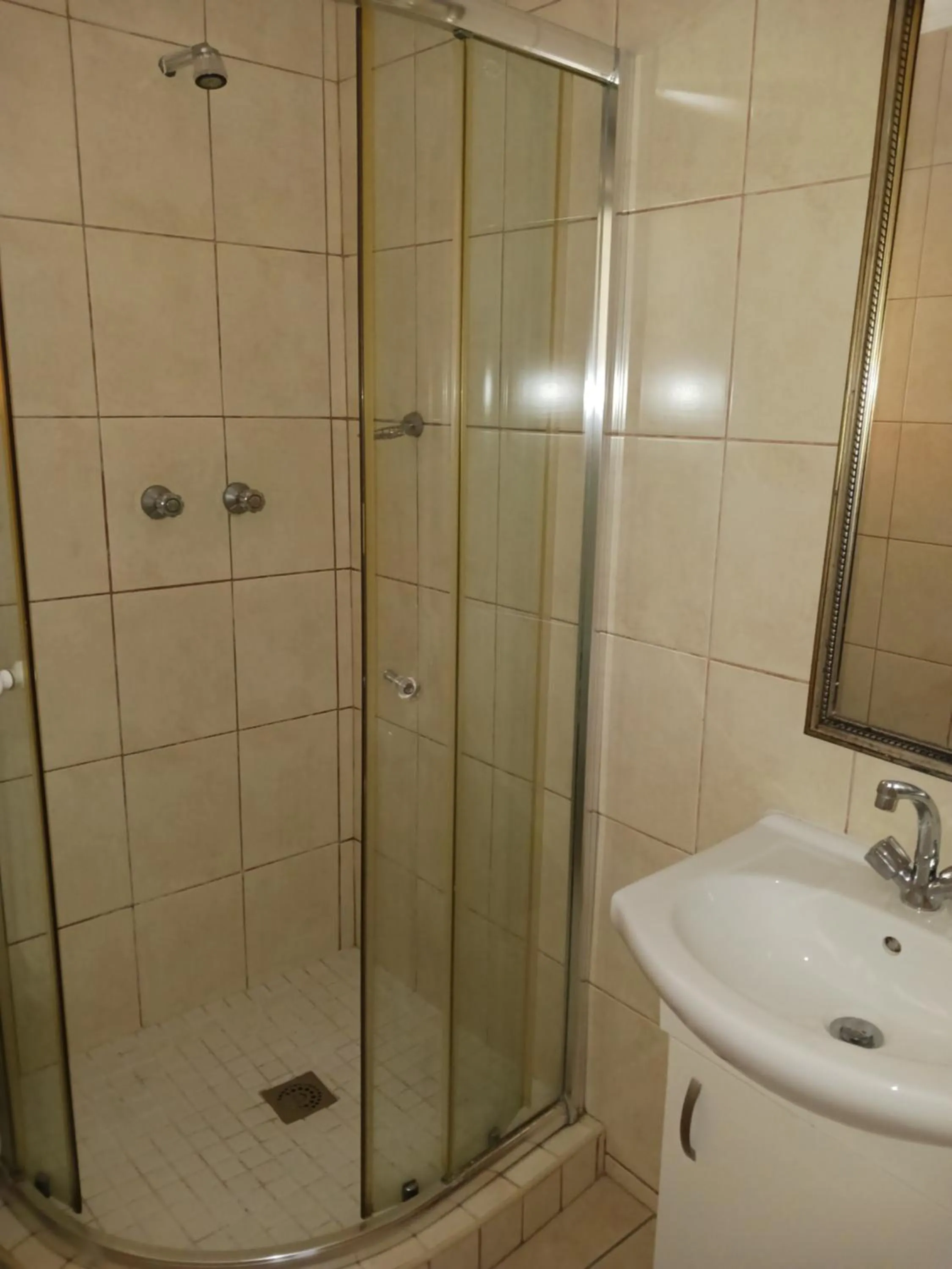 Shower in St Lucia Palms