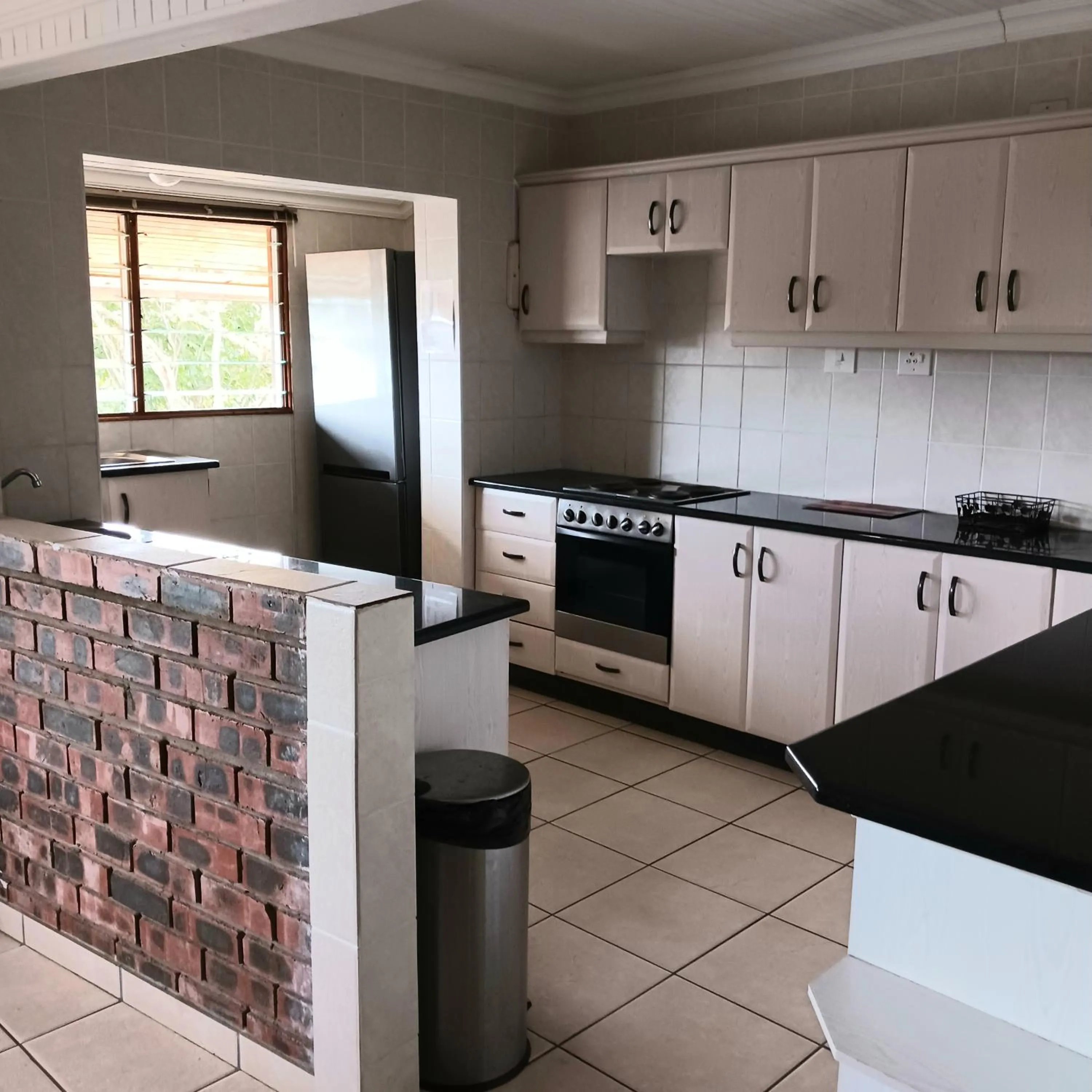 Kitchen or kitchenette in St Lucia Palms
