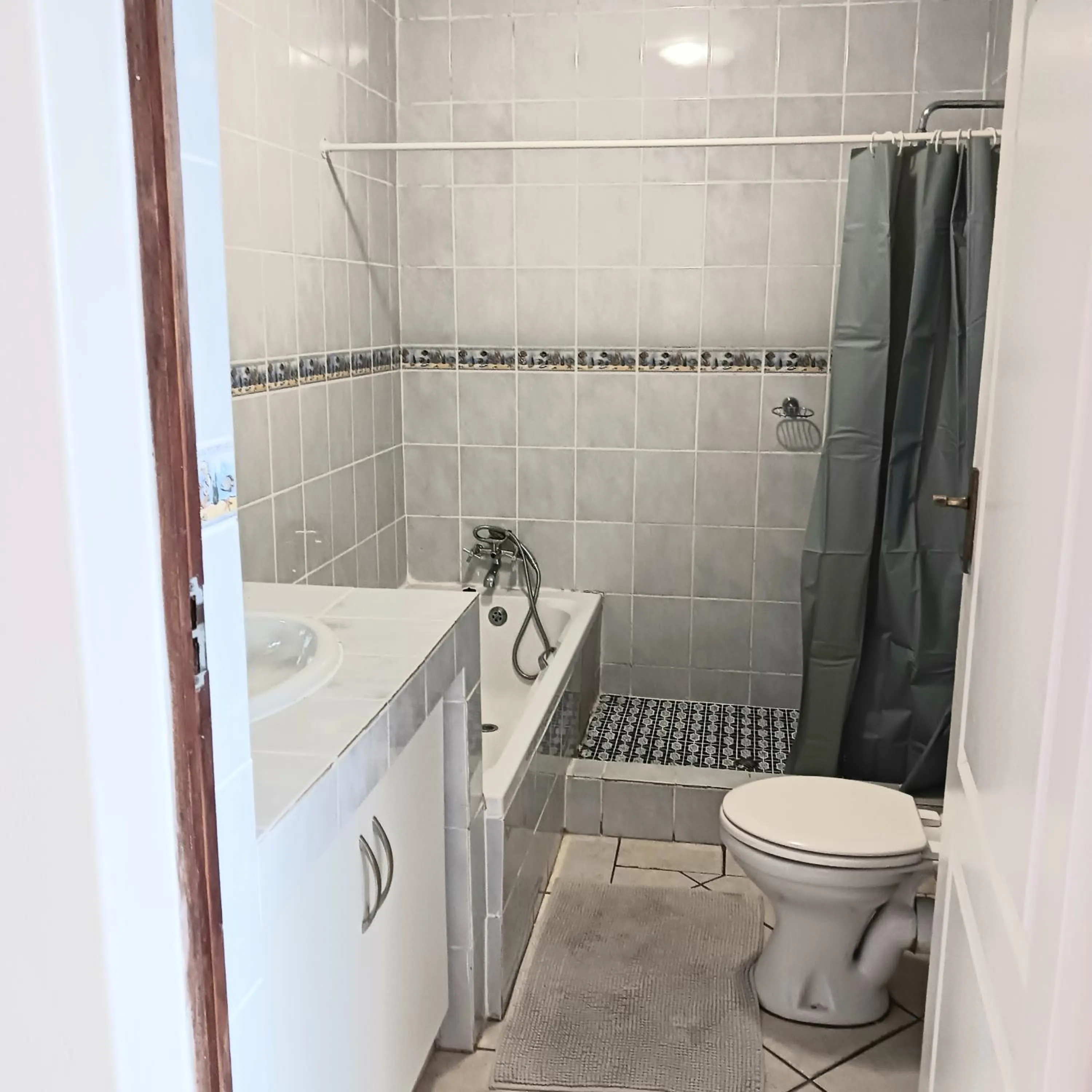 Bathroom in St Lucia Palms