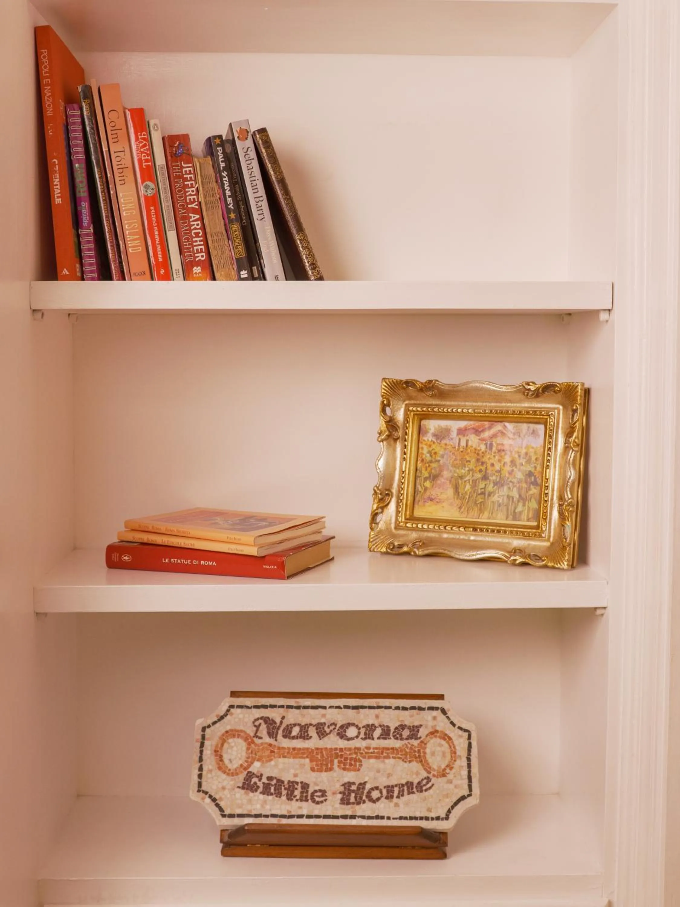 Decorative detail in Navona Little Home