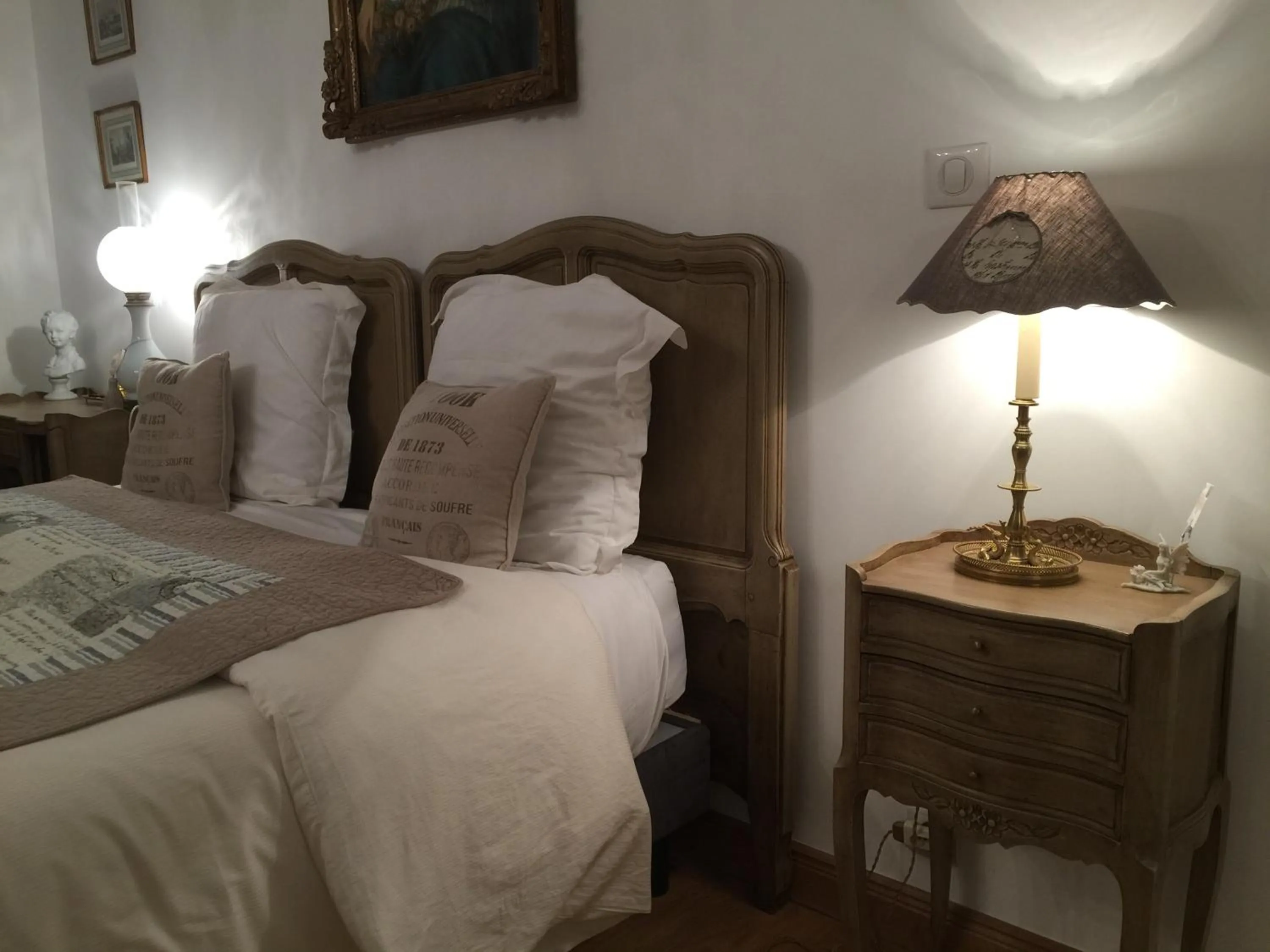 Bedroom, Bed in Les Prémices De La Forêt