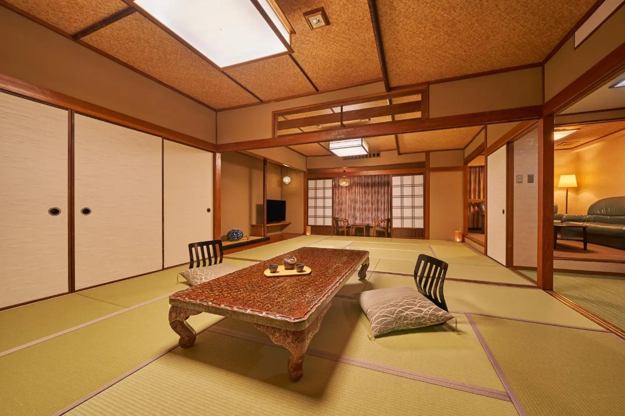 Superior Japanese-Style-Room 2 spaces inside - Indoor Bath - Non-Smoking in Ooedo Onsen Monogatari Ureshinokan Superior Japanese-Style-Room 2 spaces inside - Indoor Bath - Non-Smoking in Ooedo Onsen Monogatari Ureshinokan