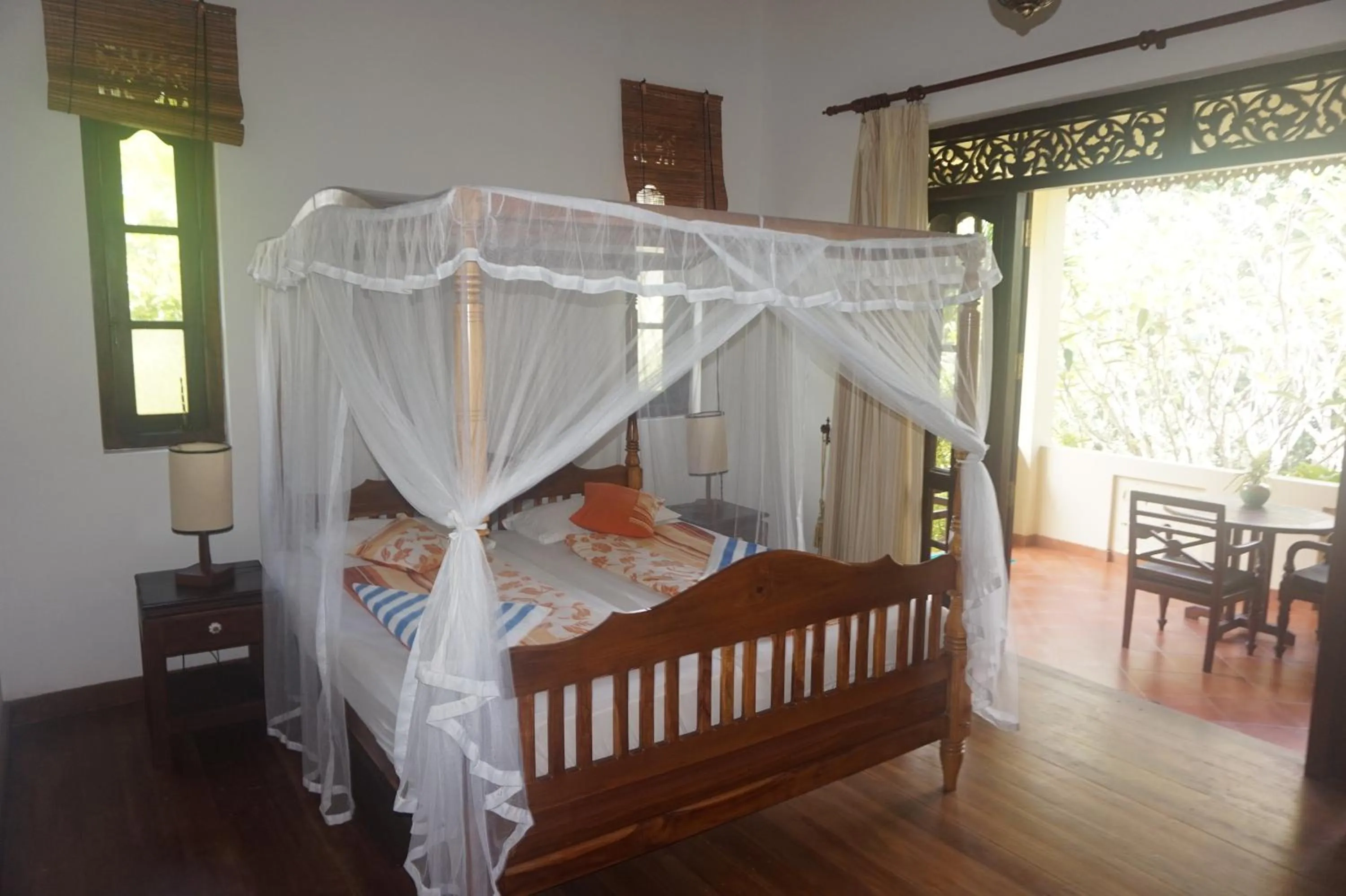 Photo of the whole room, Bed in Lanka Beach Boutique Bungalows & Grand Villa