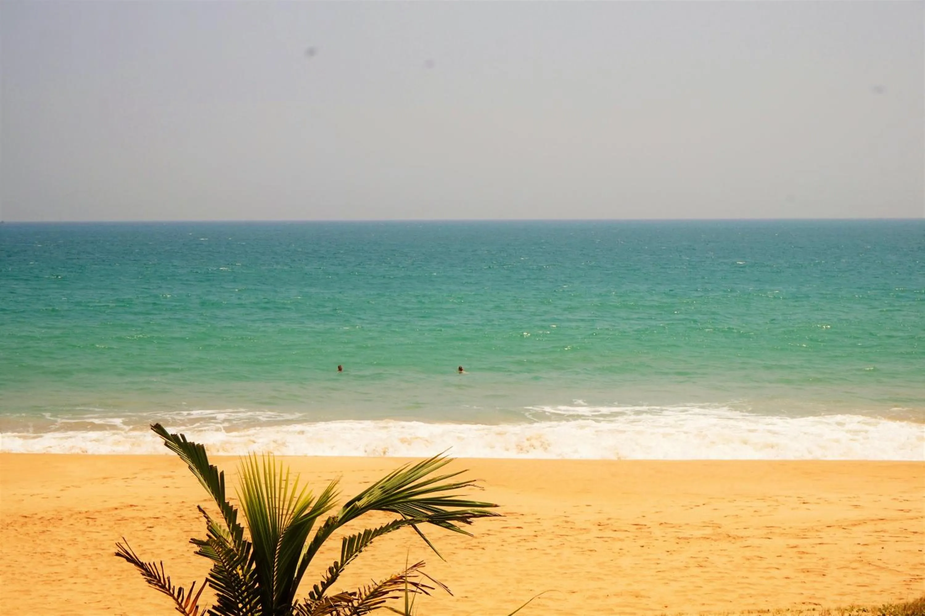 Lanka Beach Boutique Bungalows & Grand Villa