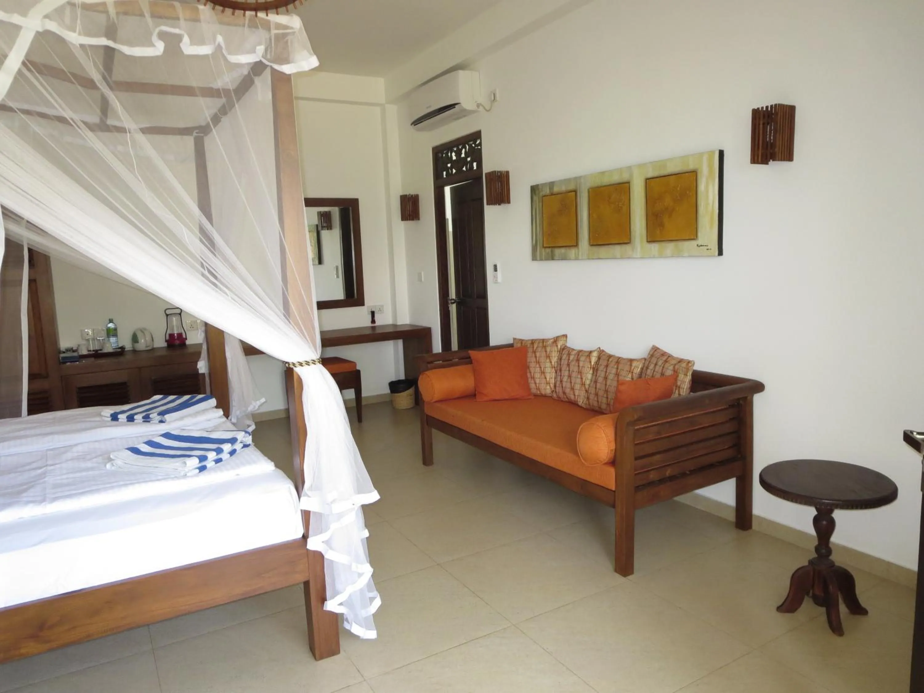 Bedroom, Bed in Lanka Beach Boutique Bungalows & Grand Villa