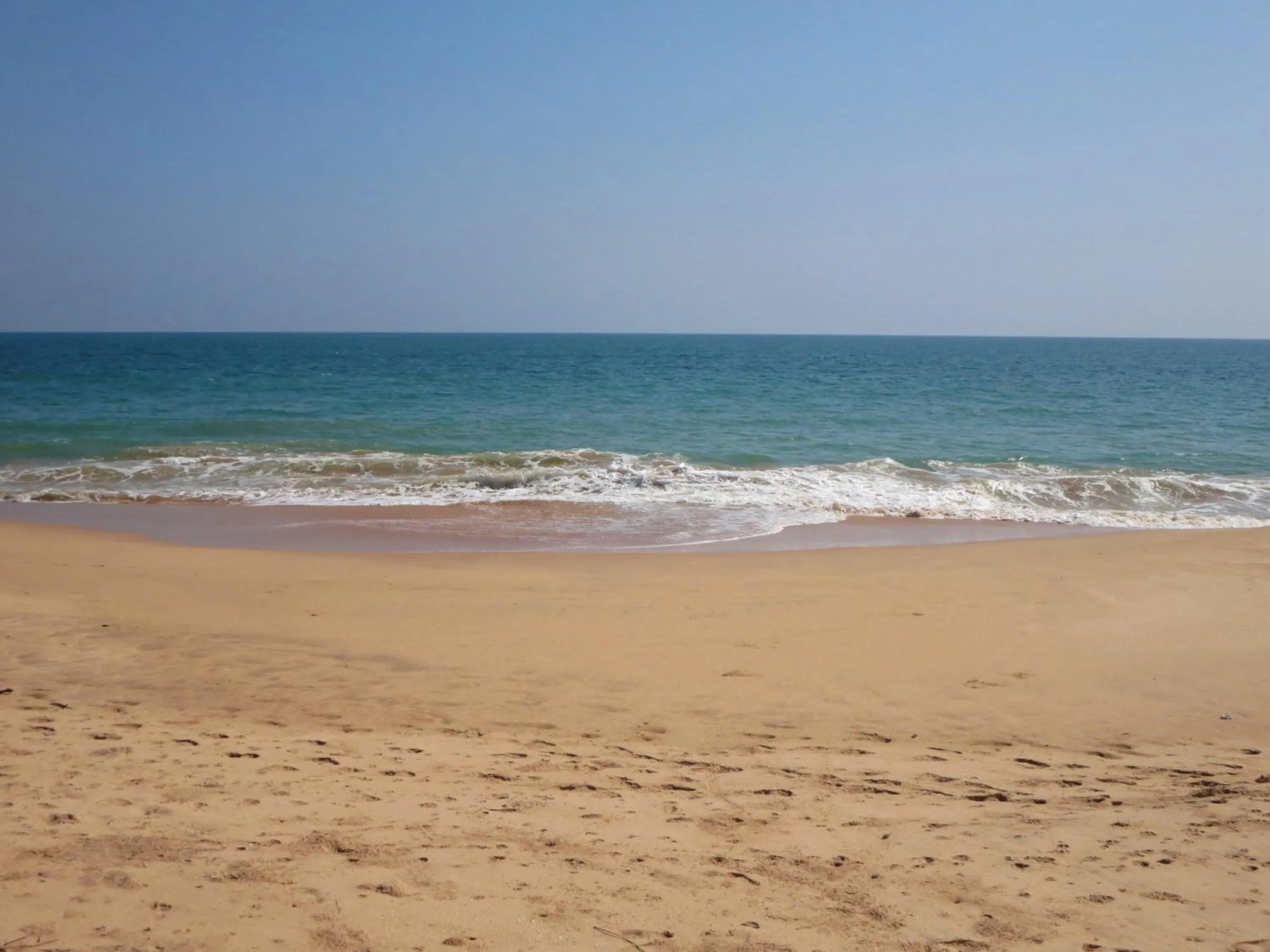 Lanka Beach Boutique Bungalows & Grand Villa