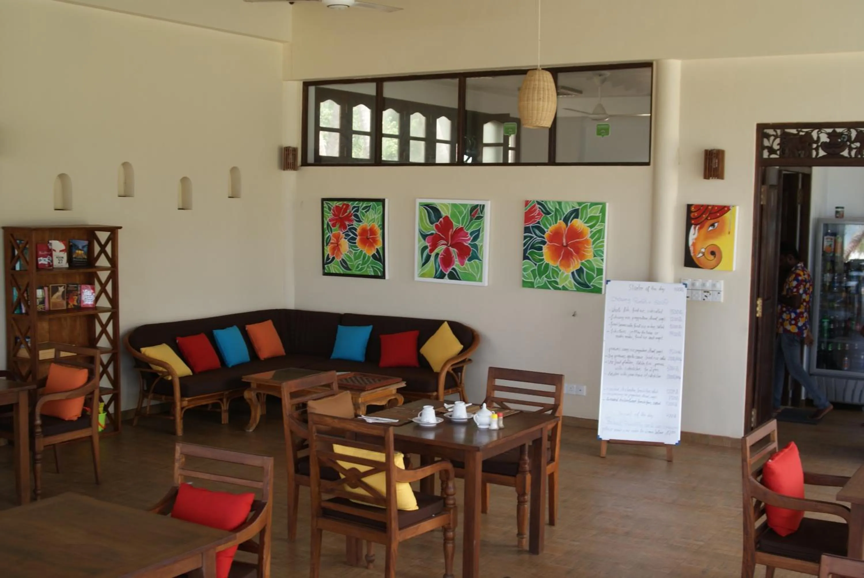Lounge or bar in Lanka Beach Boutique Bungalows & Grand Villa