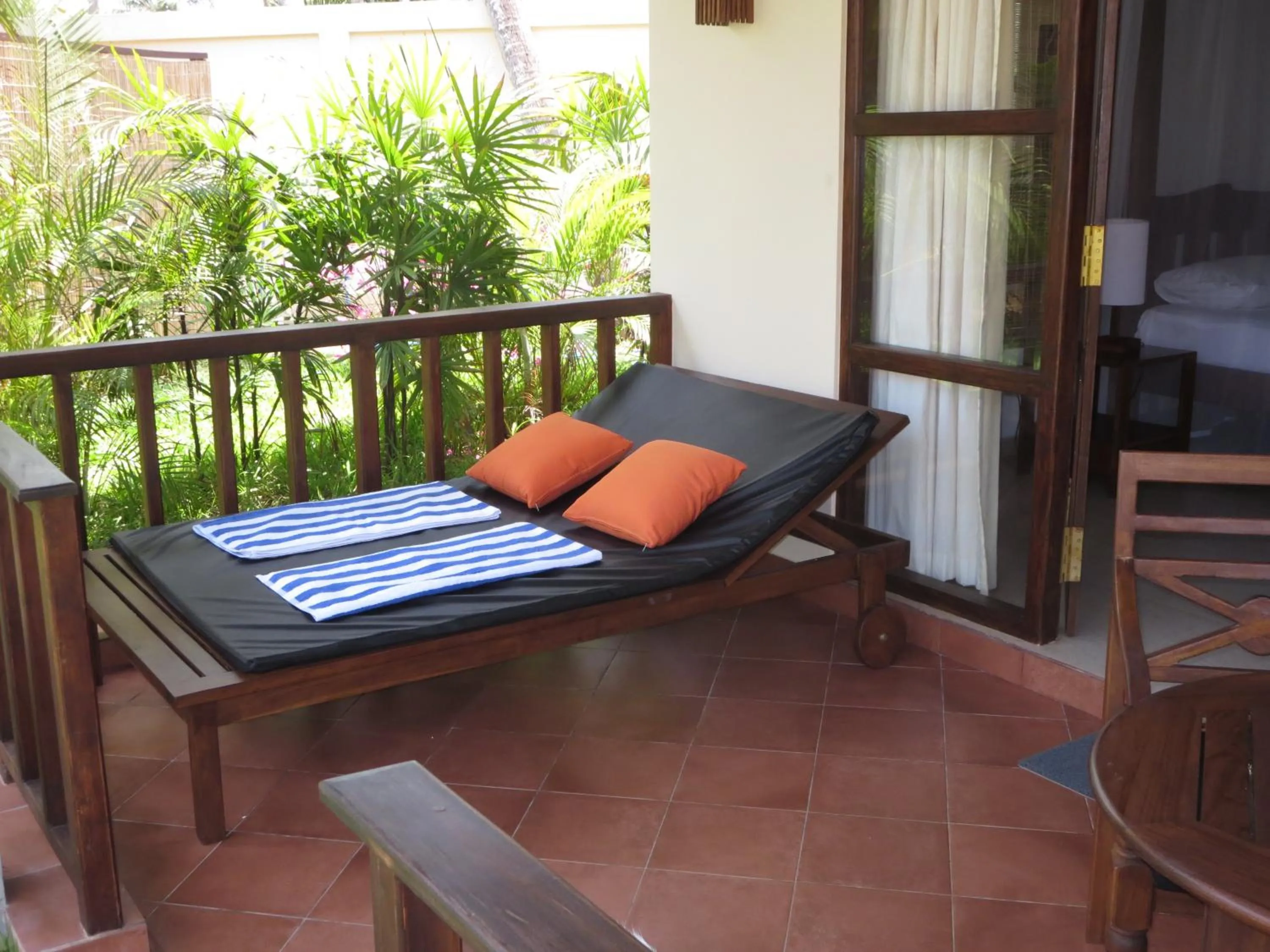 Balcony/Terrace in Lanka Beach Boutique Bungalows & Grand Villa