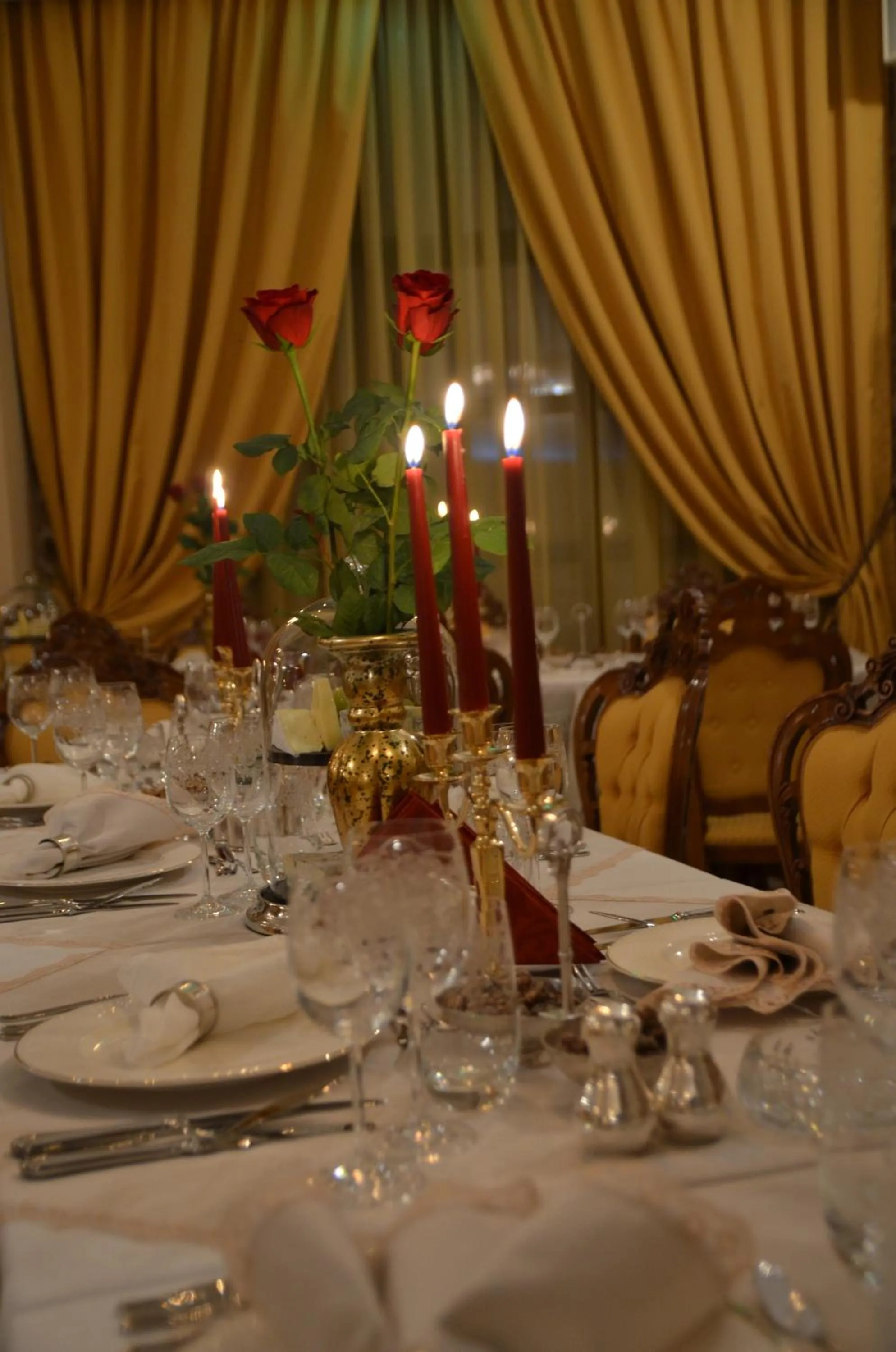 Restaurant/places to eat in The Arlington Boutique Hotel