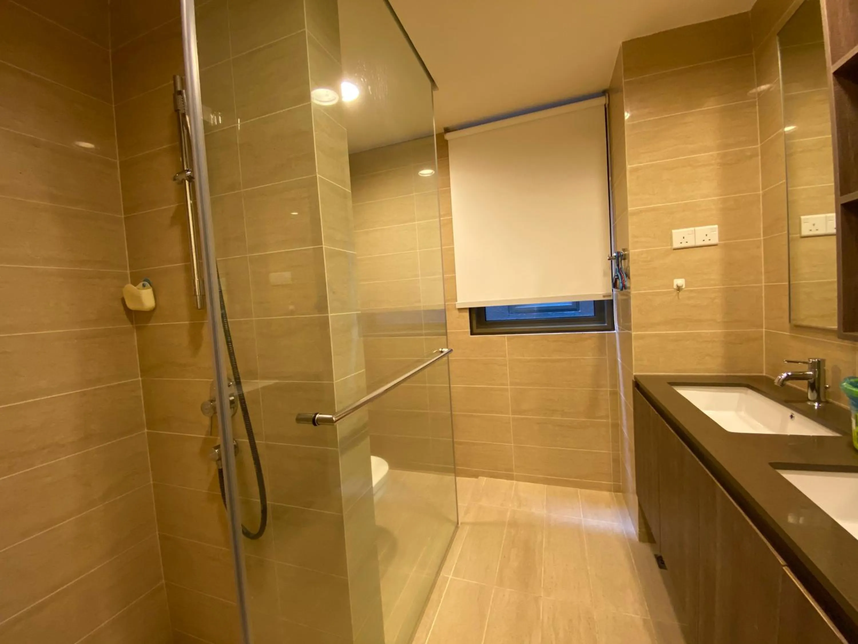 By The Sea @ Cozy Beachfront Home