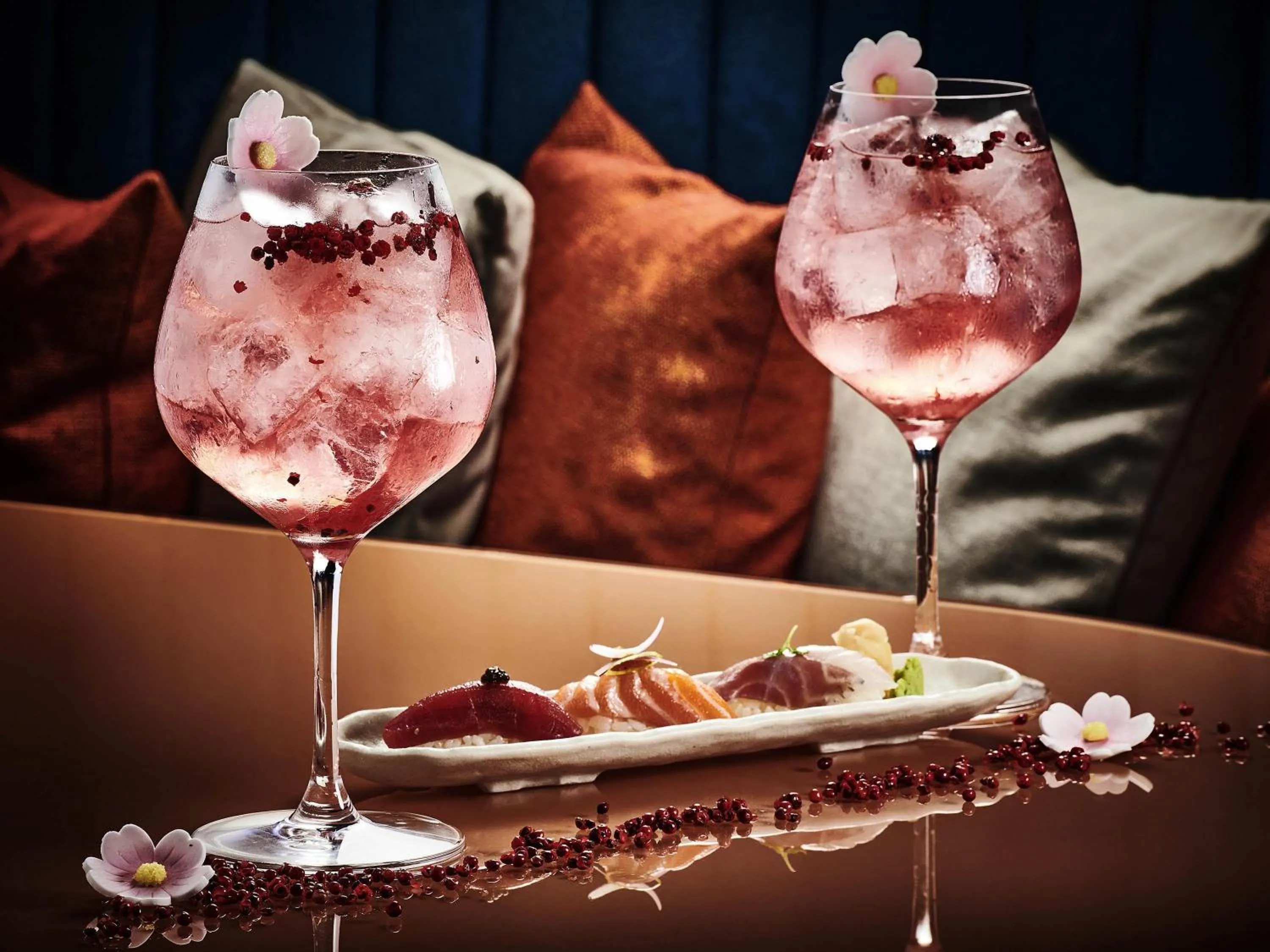 Lounge or bar in Fairmont Monte Carlo