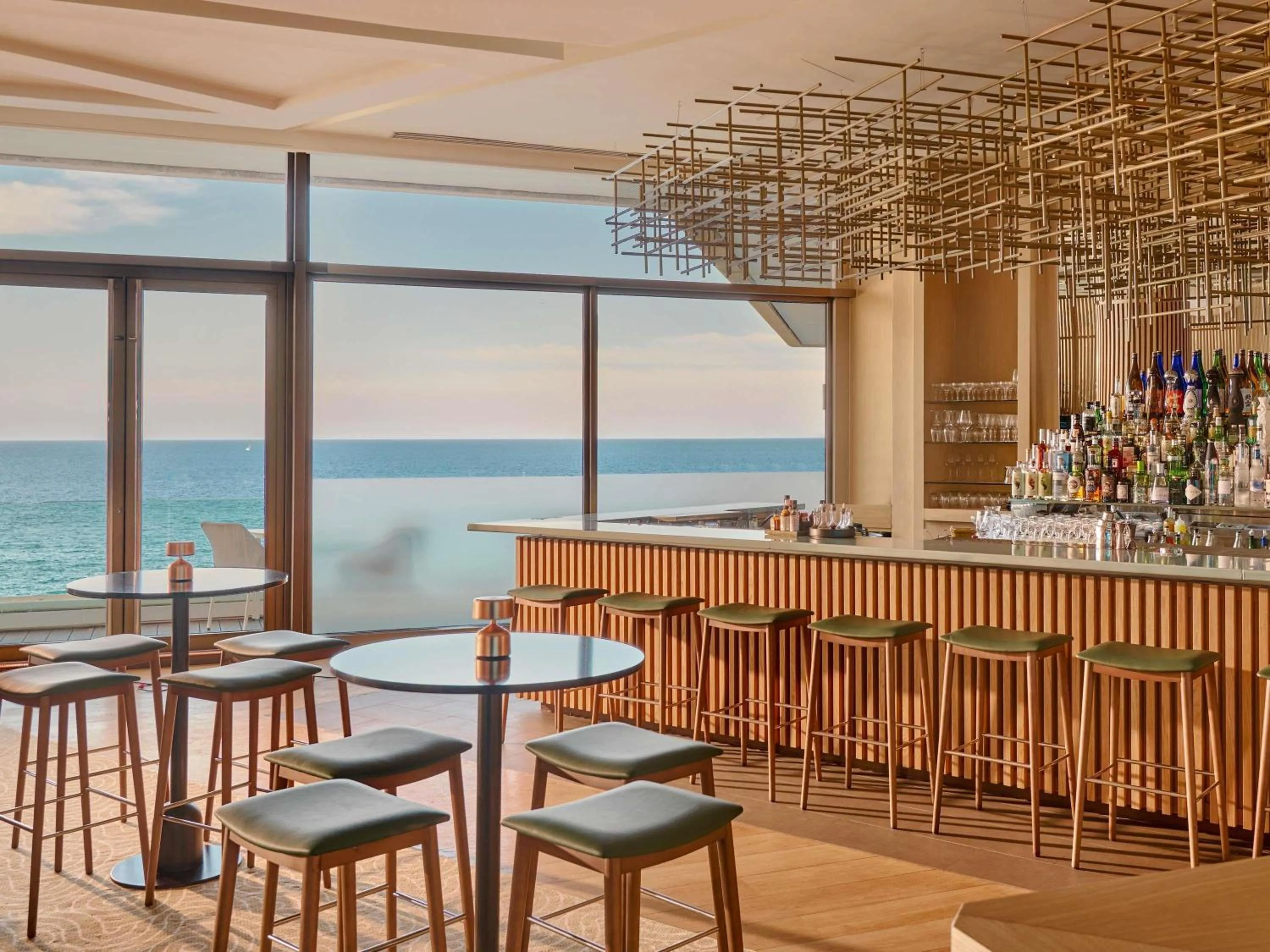 Restaurant/places to eat in Fairmont Monte Carlo