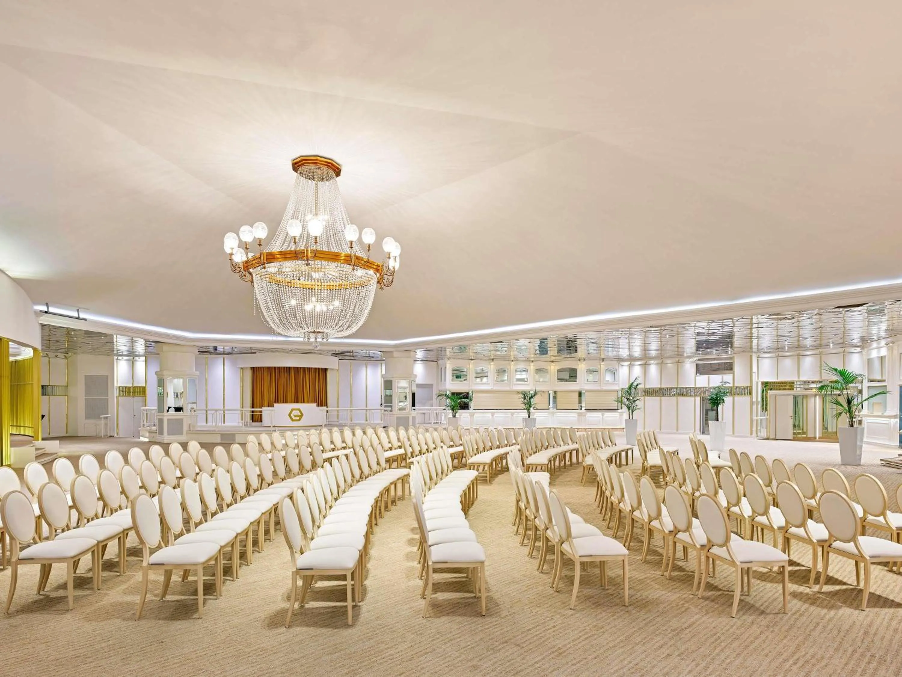 Business facilities in Fairmont Monte Carlo