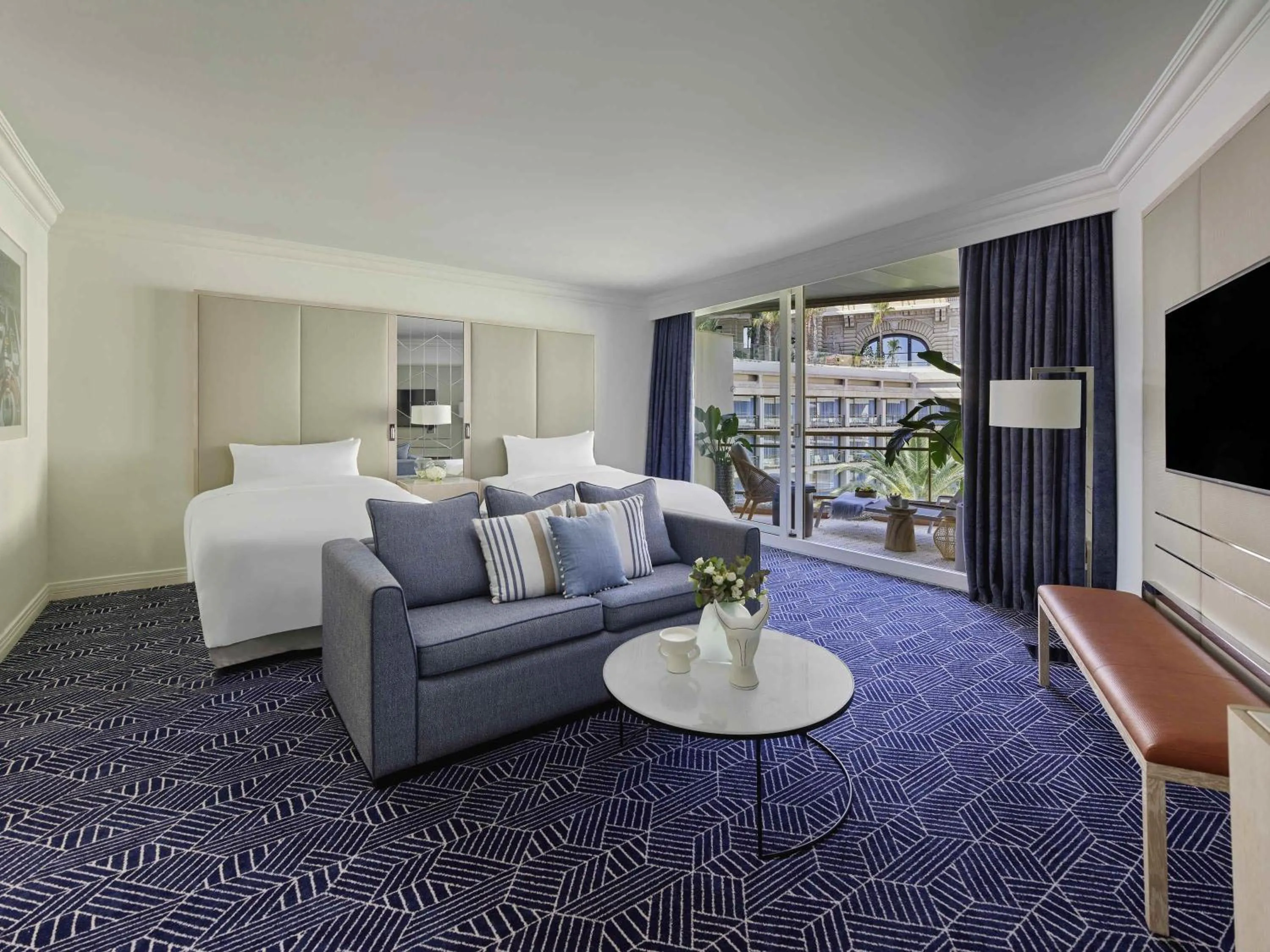 Bedroom, Bed in Fairmont Monte Carlo