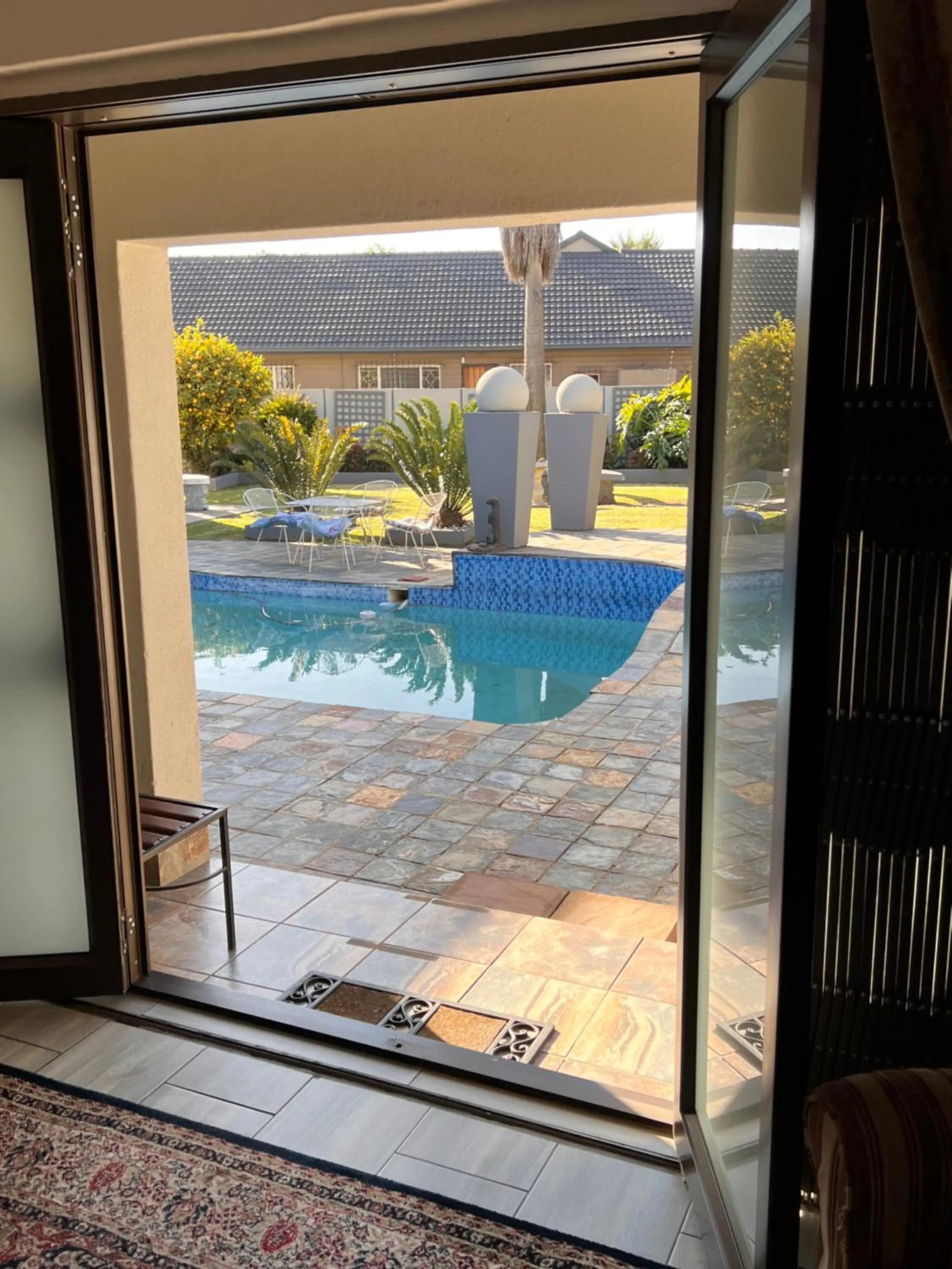 Pool view in 2 Op Terblanche Guesthouse